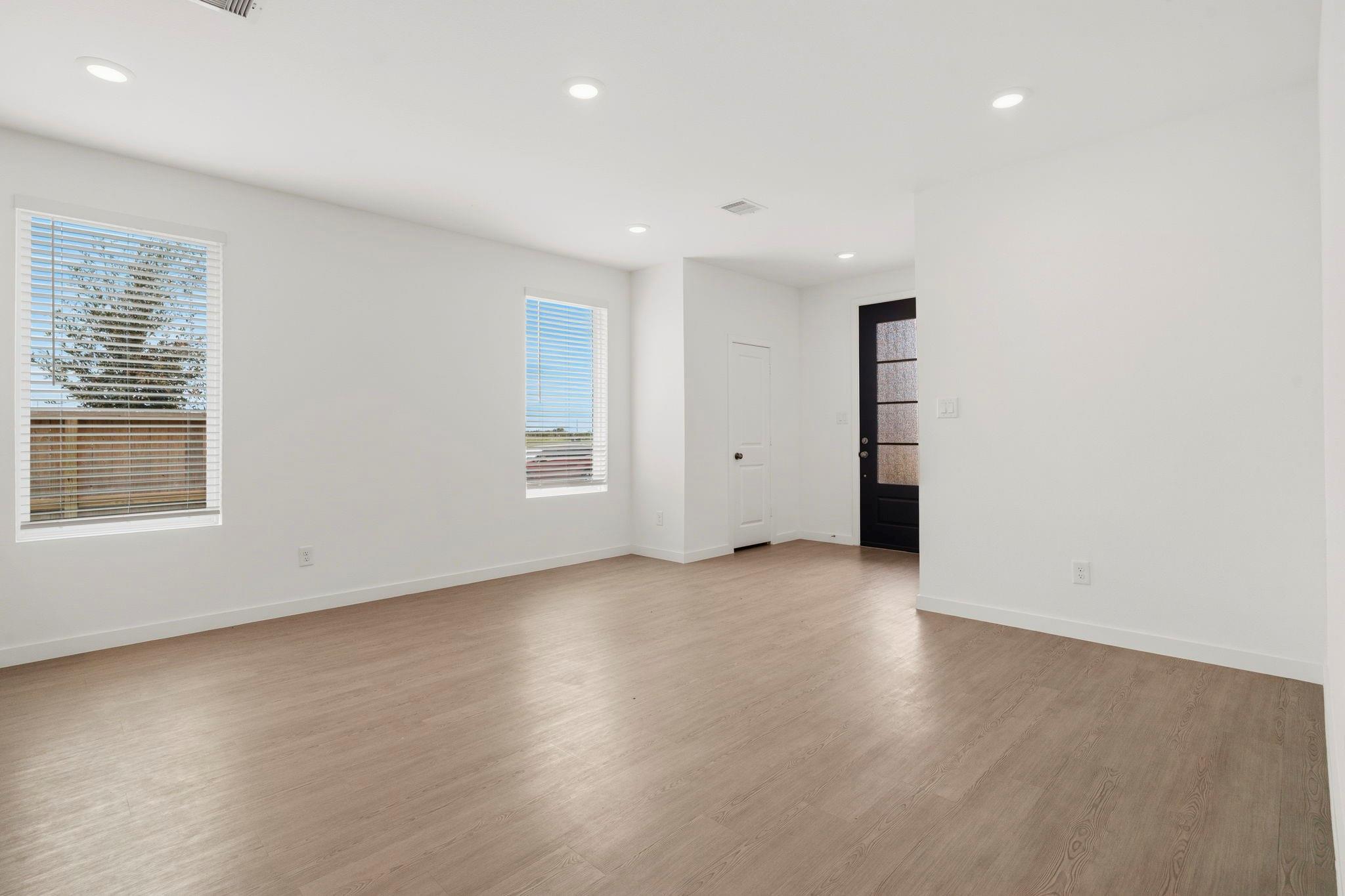 19602 San Severino Dr