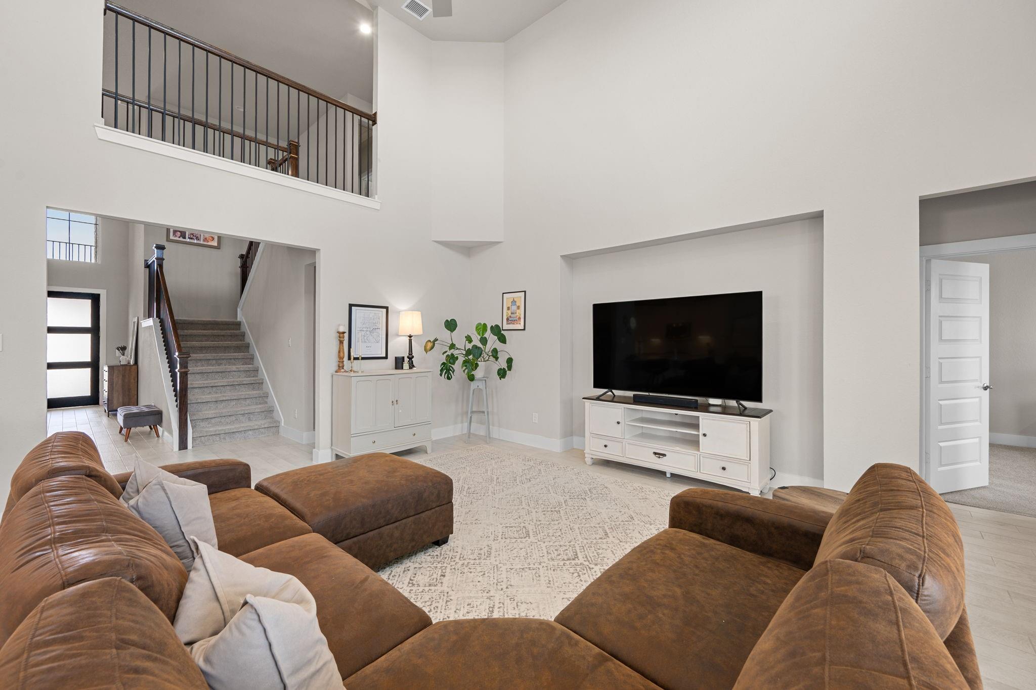 23615 Iris Field Court