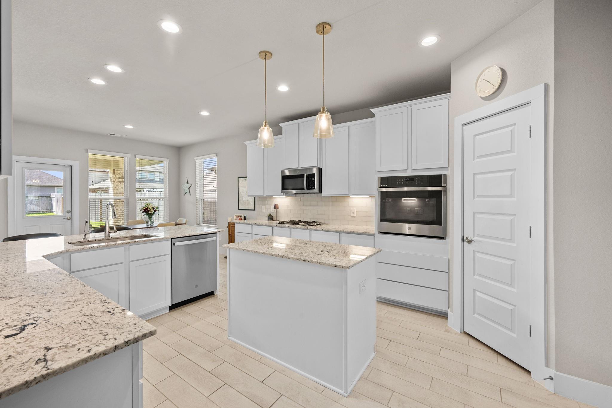 23615 Iris Field Court