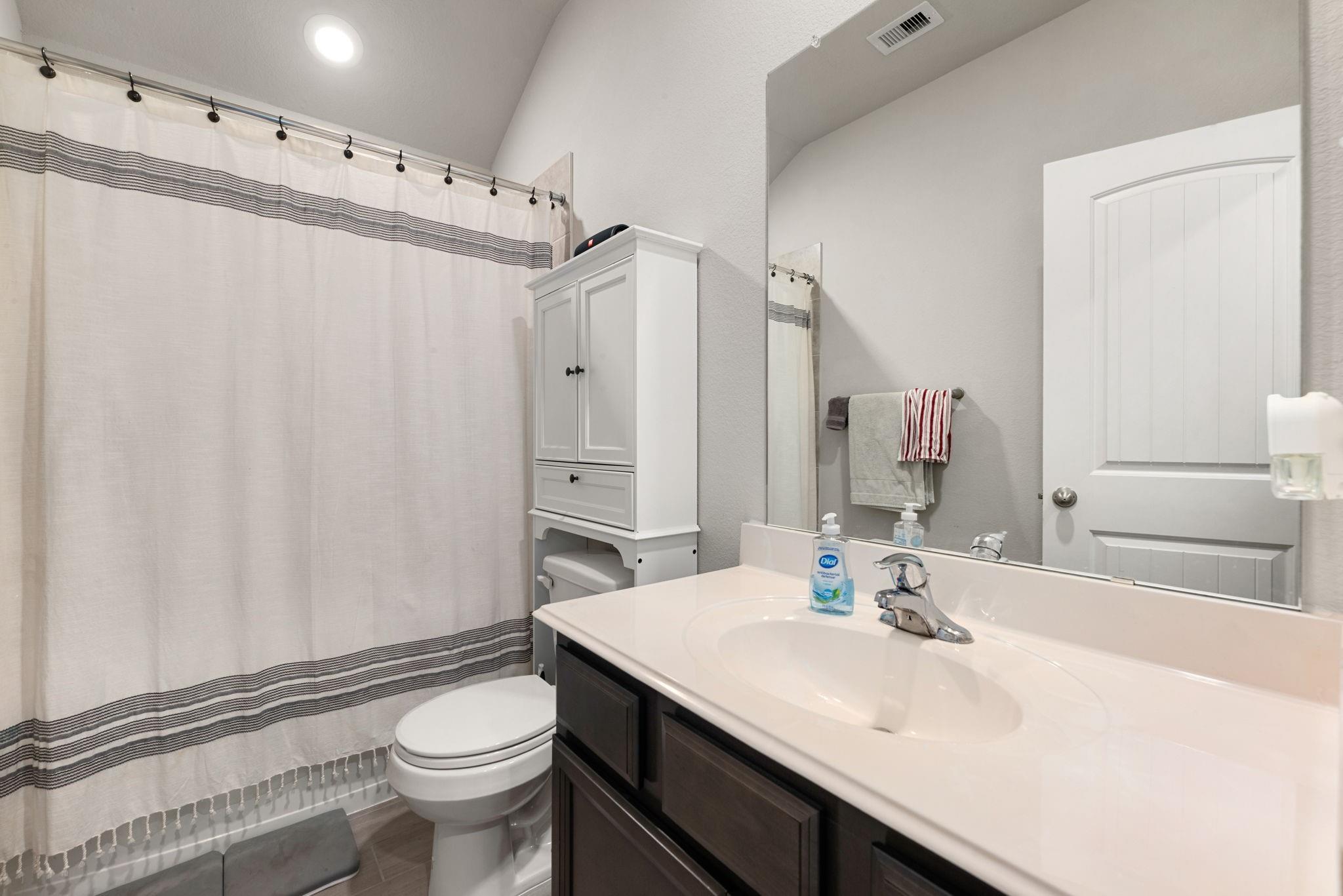 5338 Sunway Drive