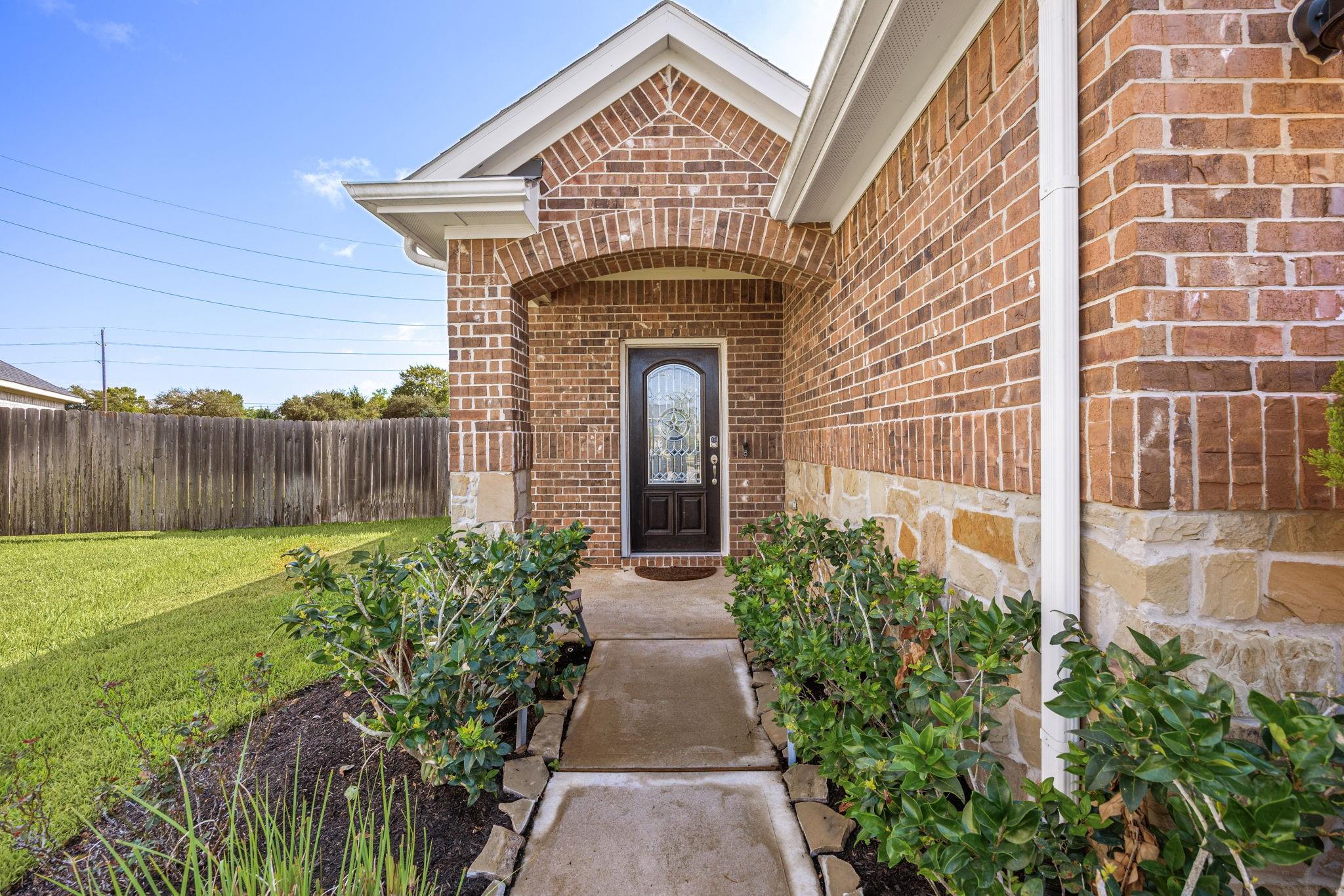 7403 French Quarter Court