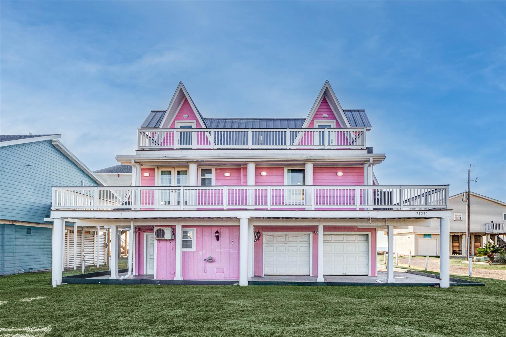 21239 Gulf Drive