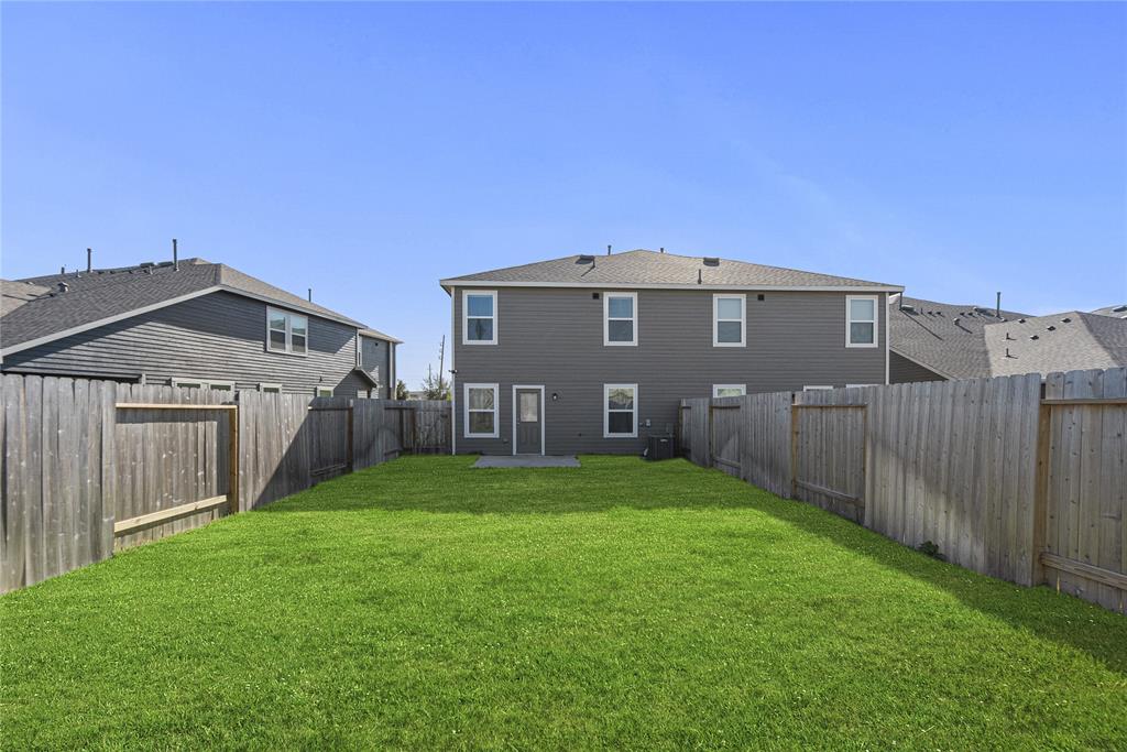 5263 Shallowhurst Lane