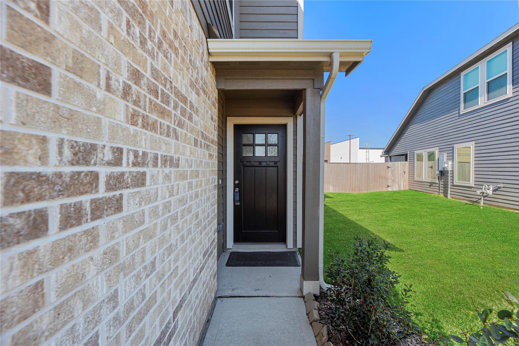5263 Shallowhurst Lane