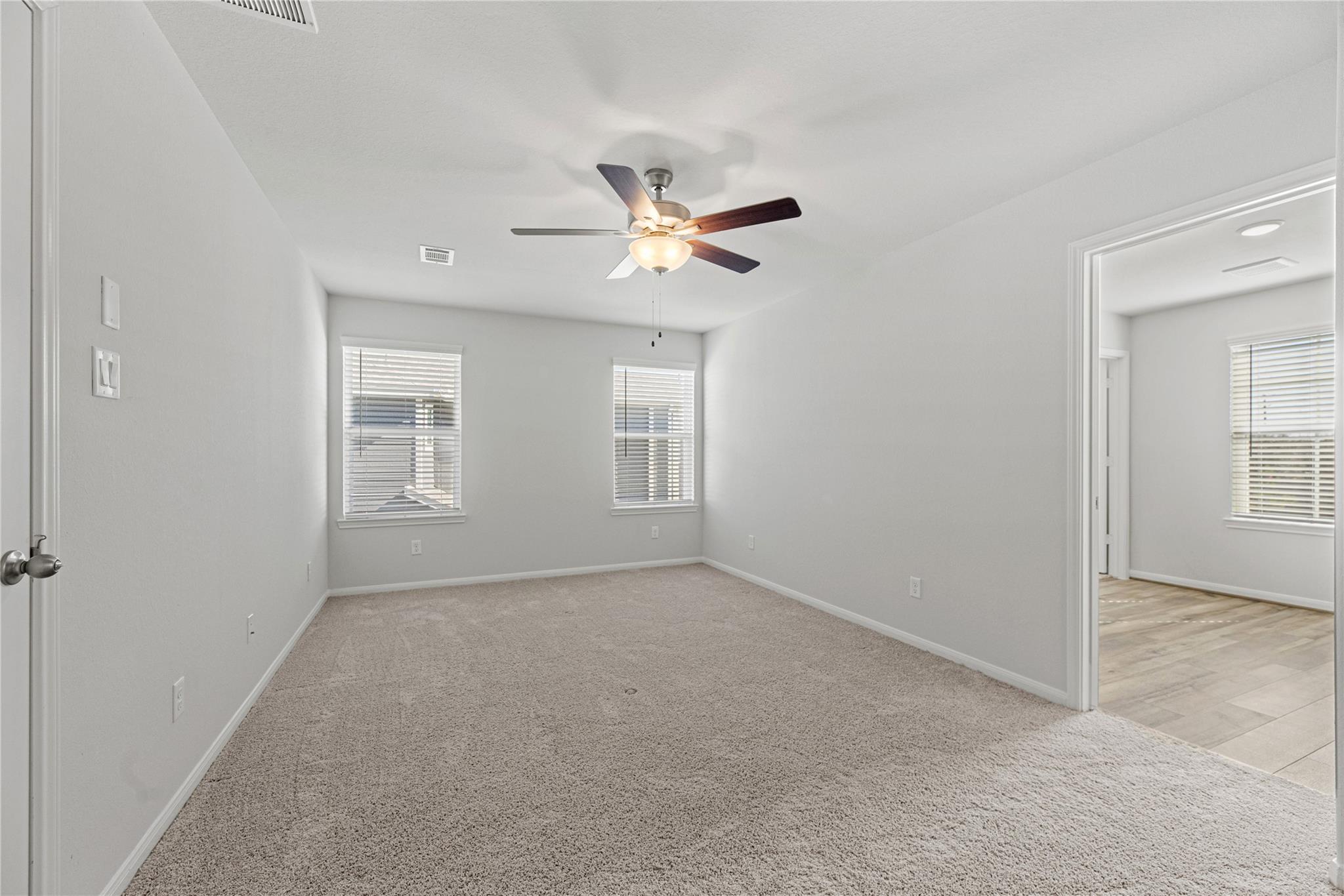 5263 Shallowhurst Lane
