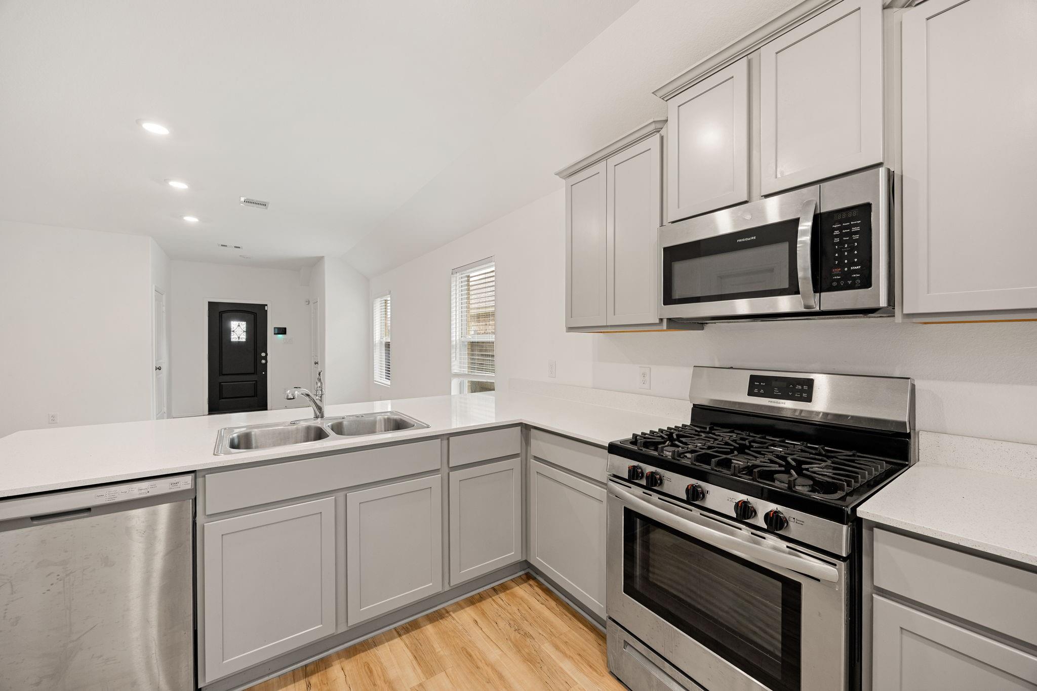 3014 Wedgewood Cove Way