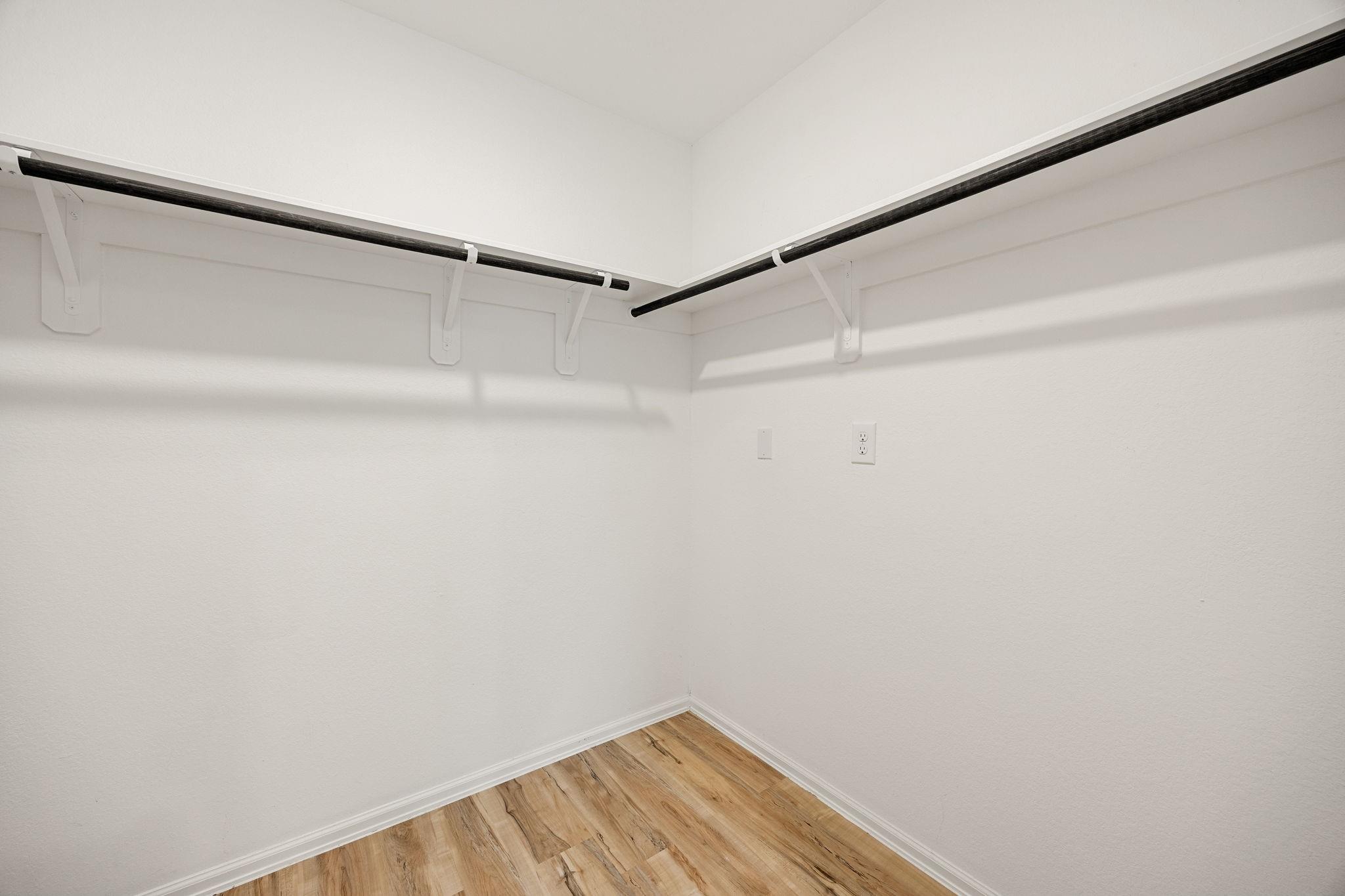 3014 Wedgewood Cove Way