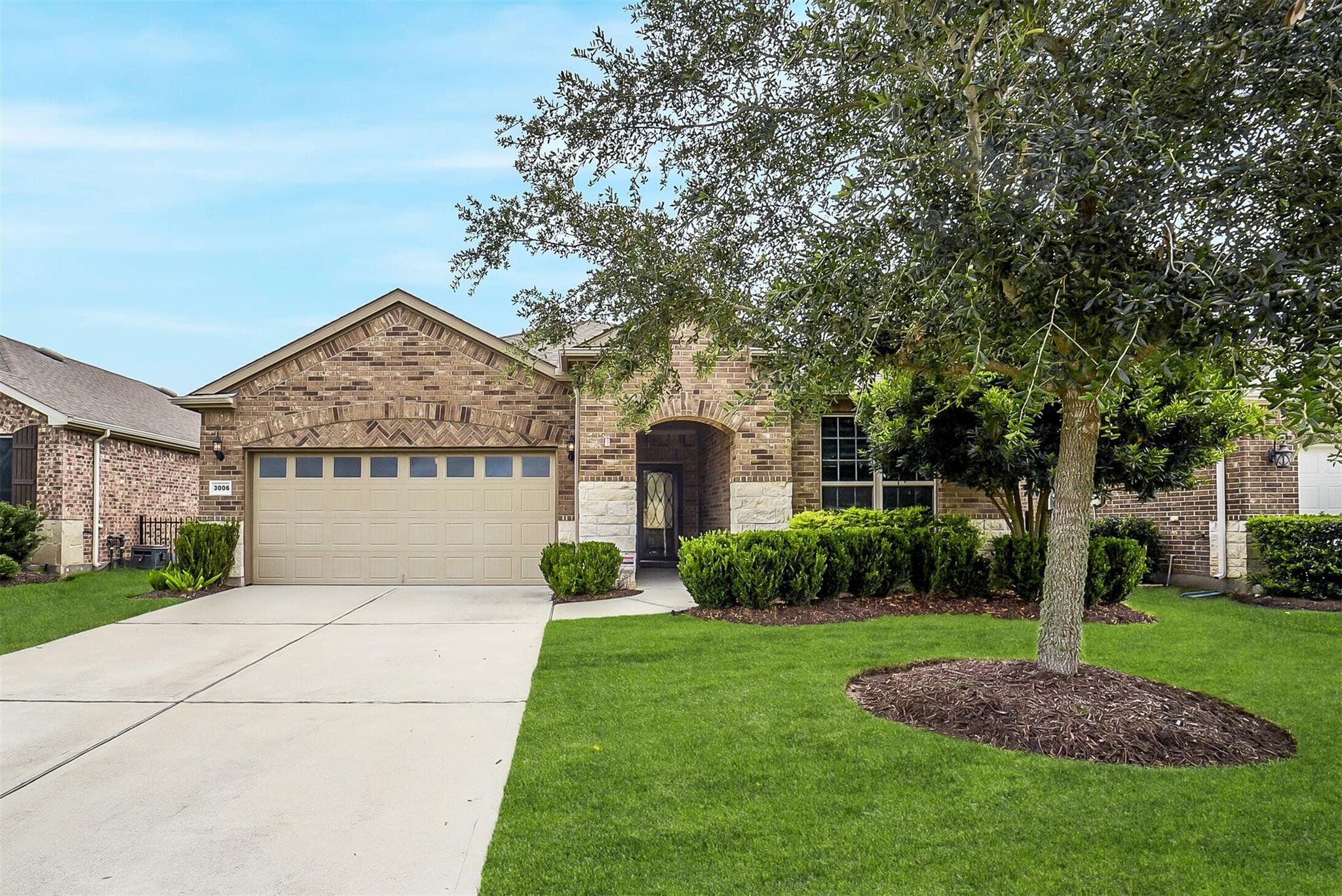 3006 Lacewing Way