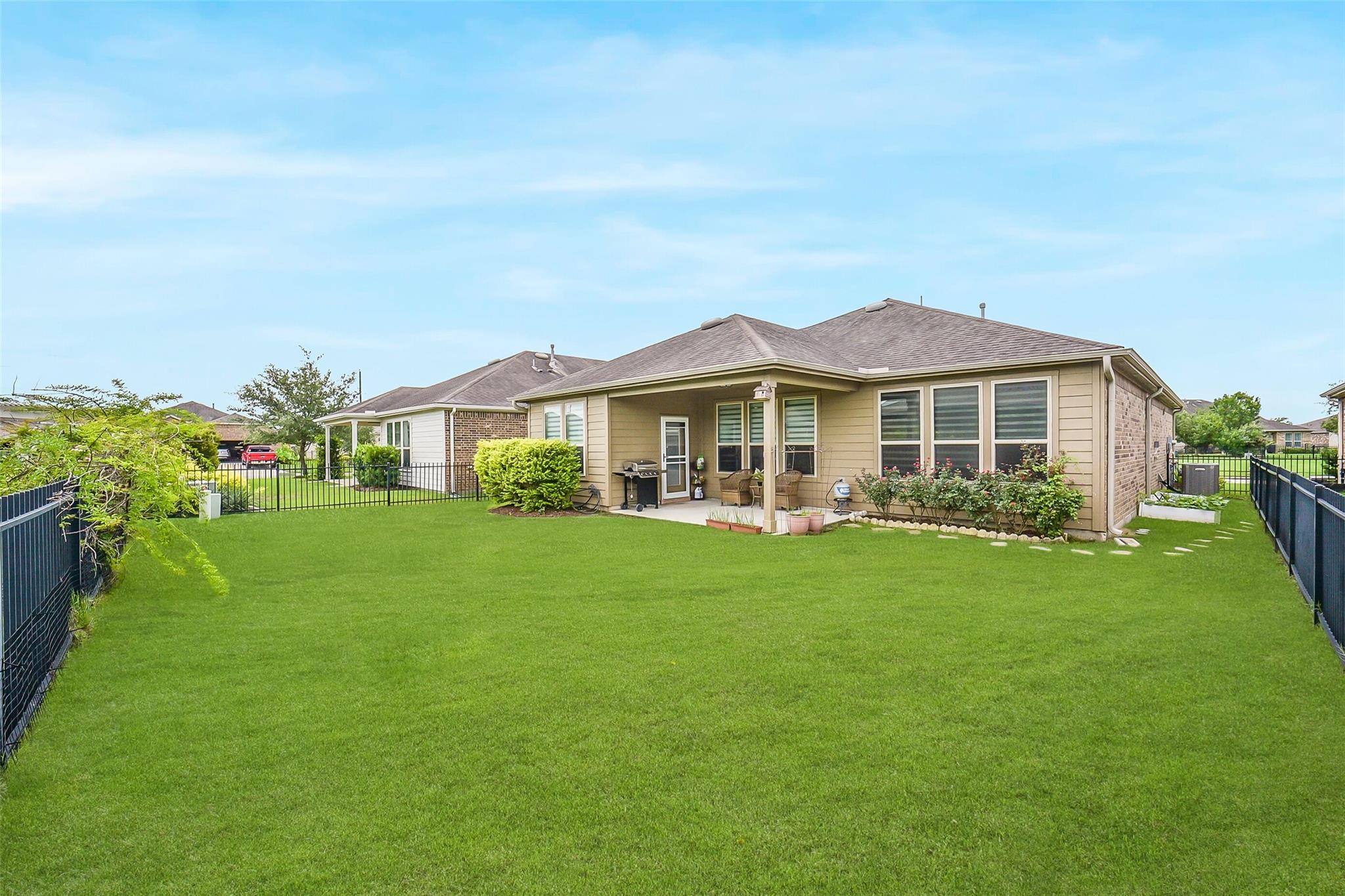 3006 Lacewing Way