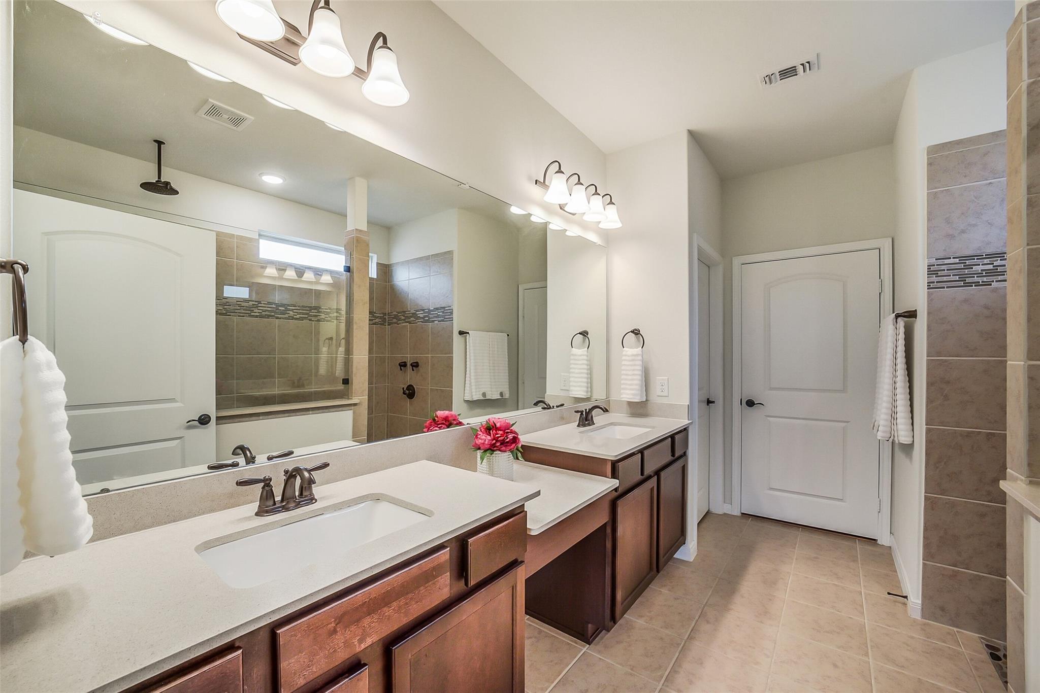 3006 Lacewing Way