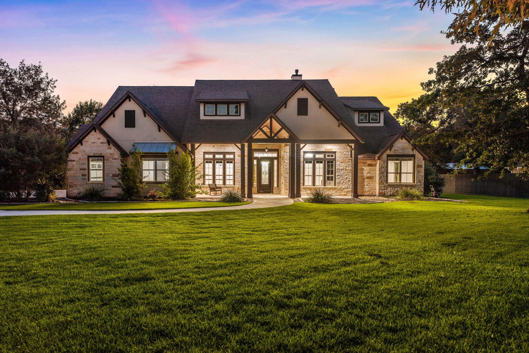 8989 Stone Oak Drive
