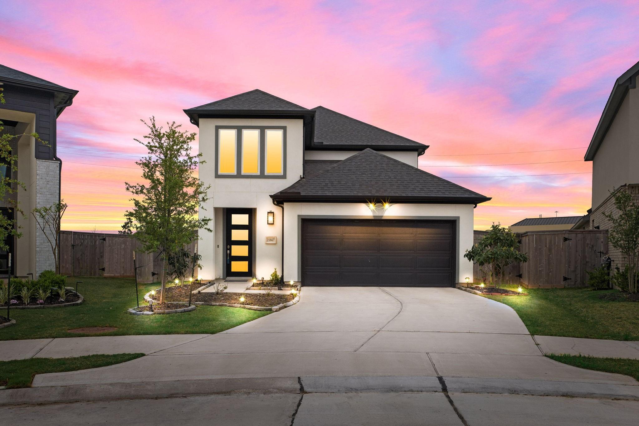 21867 Fitzroy Manor Lane