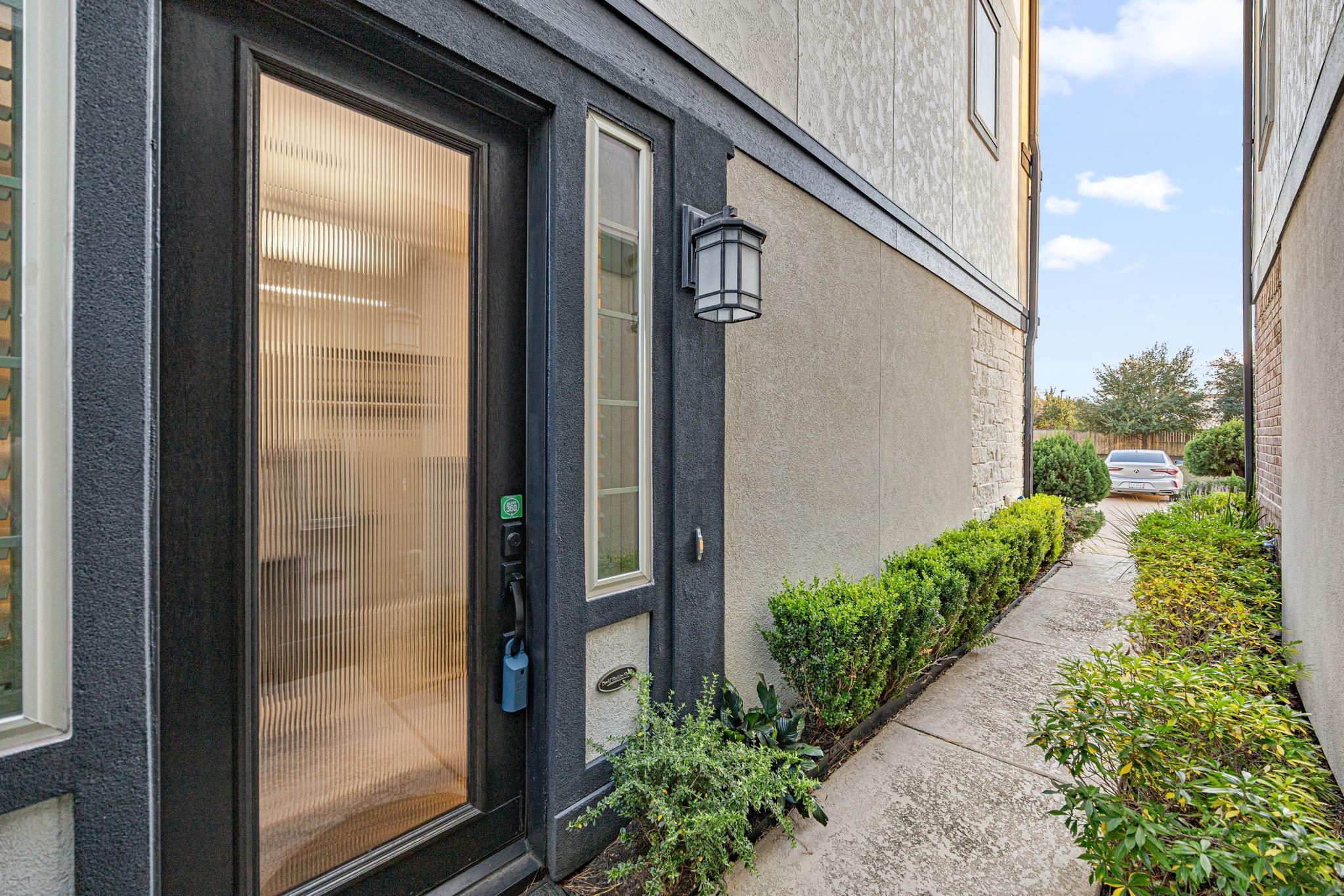 11932 Stirling Row Lane