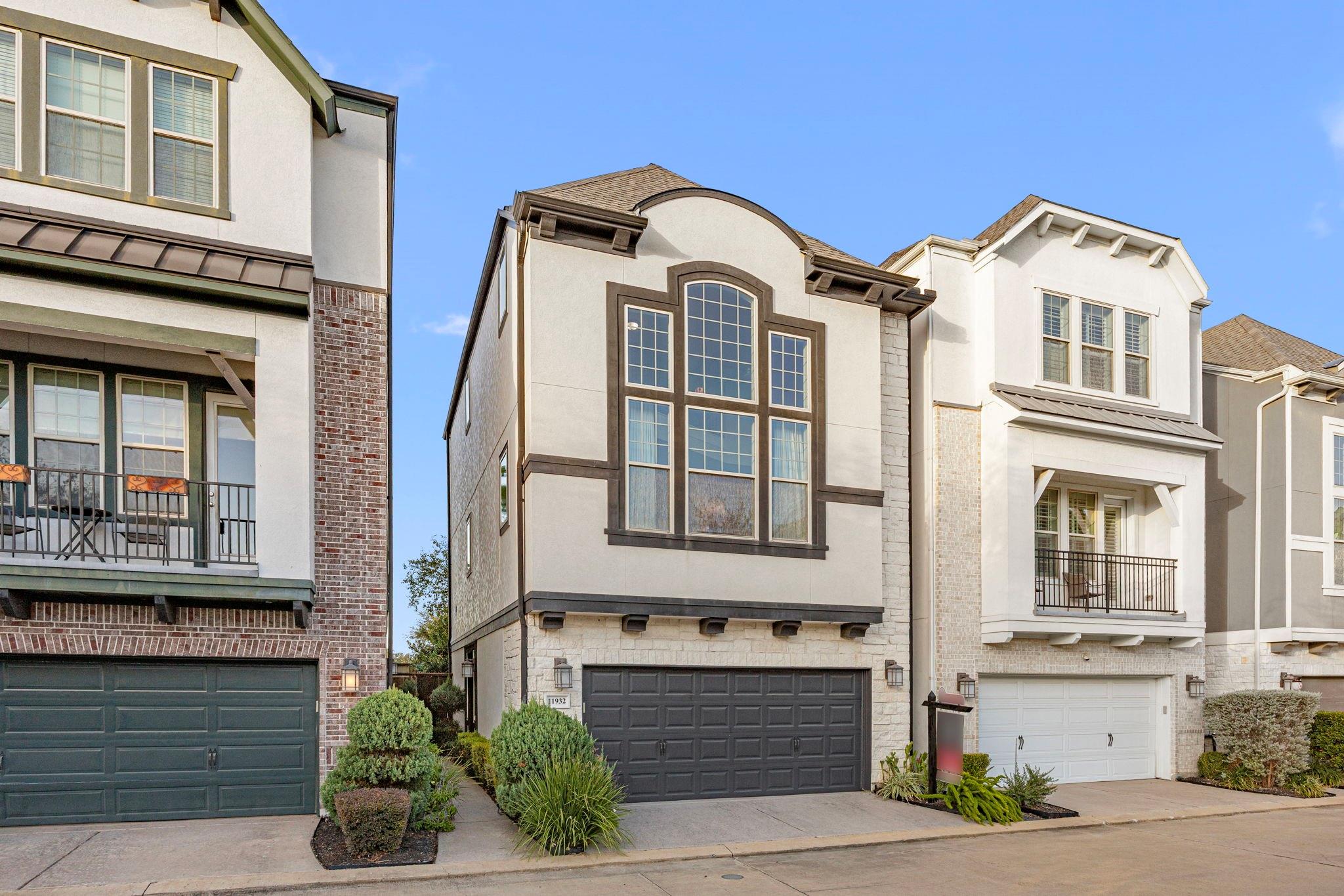 11932 Stirling Row Lane
