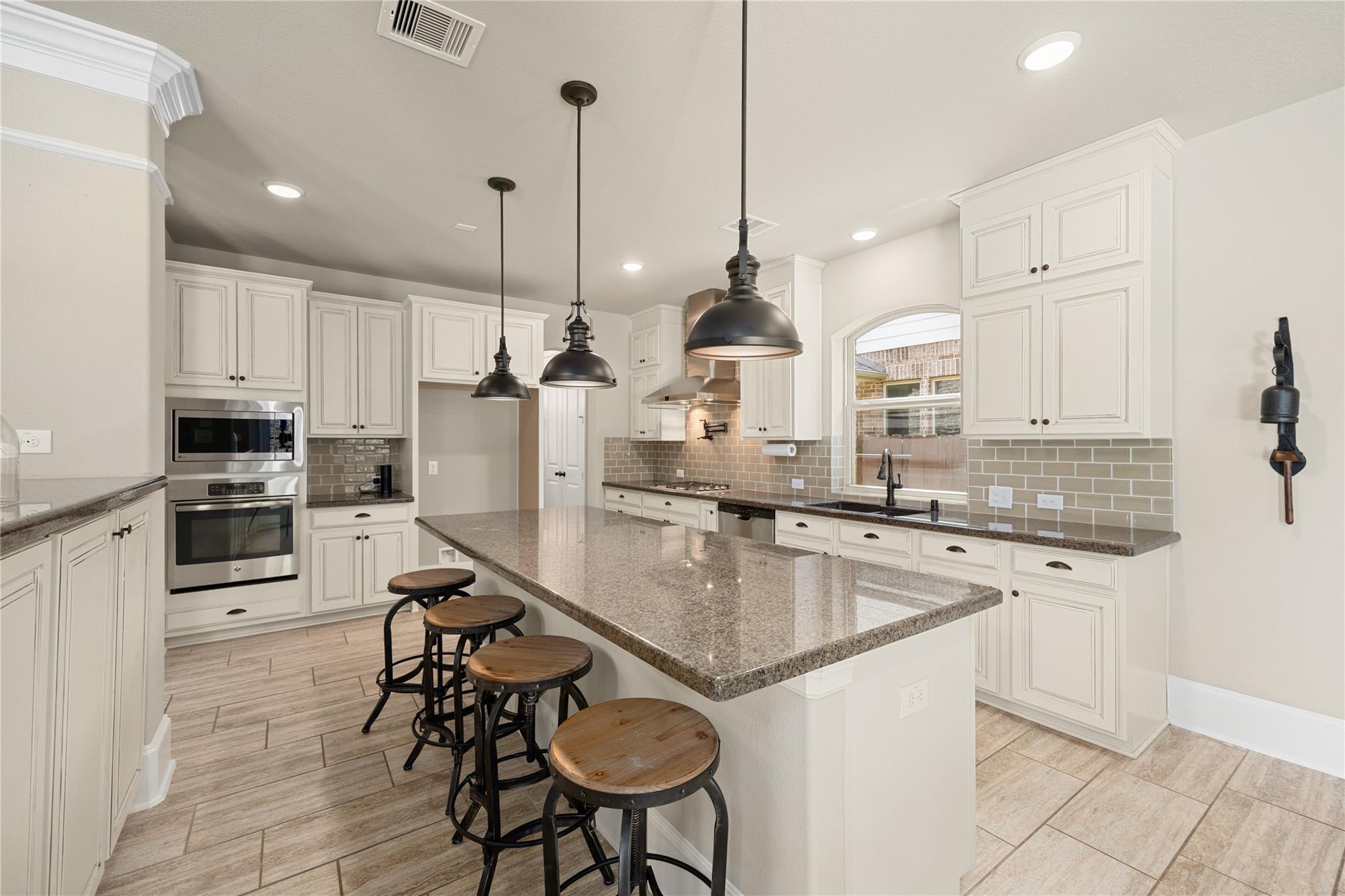 13811 Lake Conner Lane