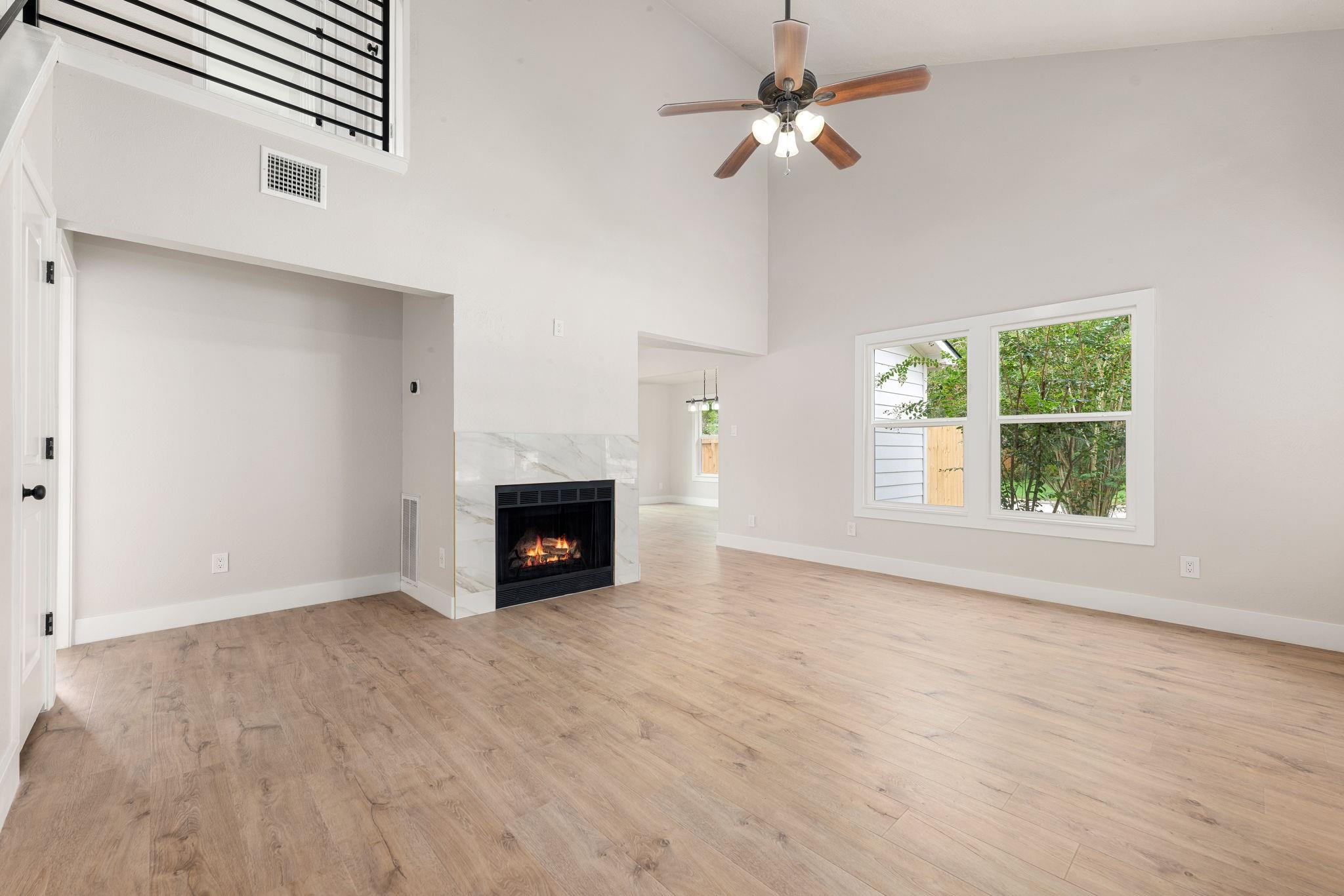 90 W High Oaks Circle