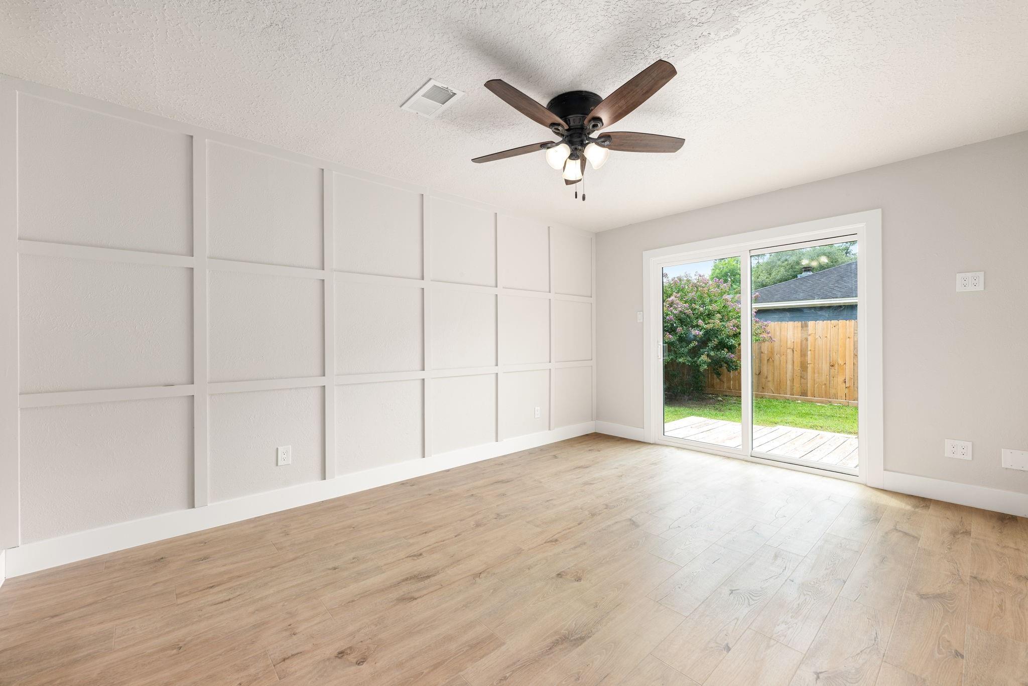 90 W High Oaks Circle
