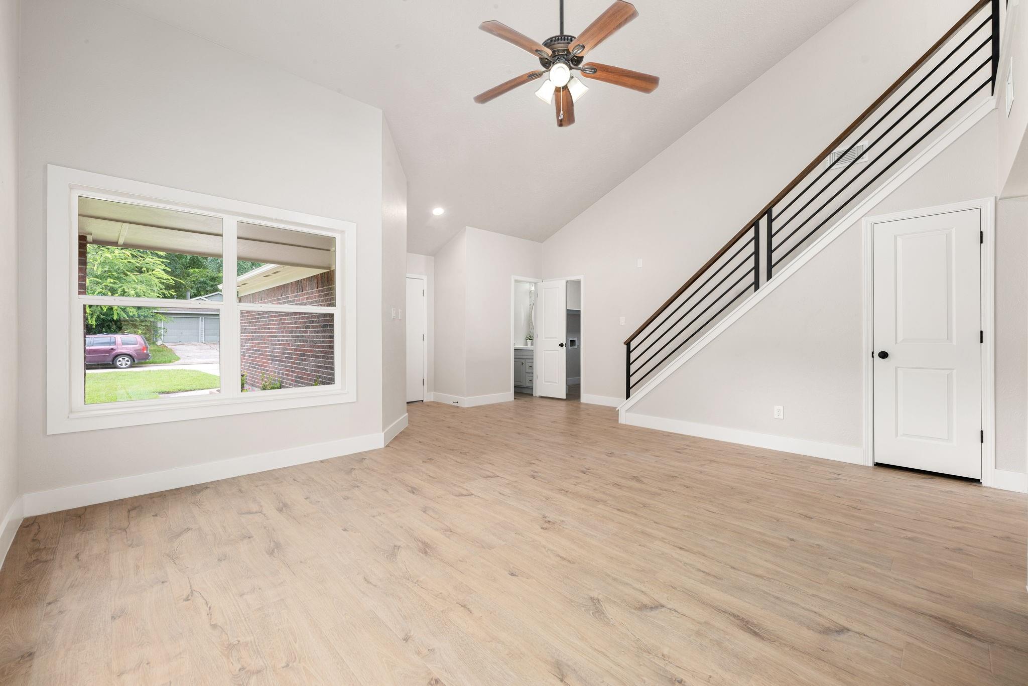 90 W High Oaks Circle