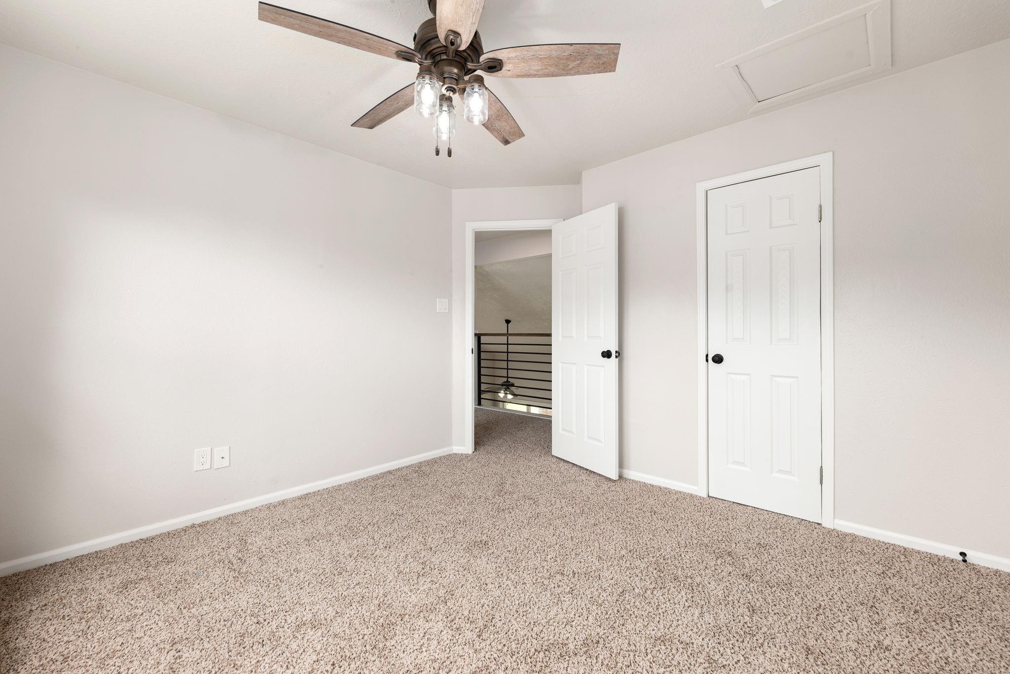 90 W High Oaks Circle
