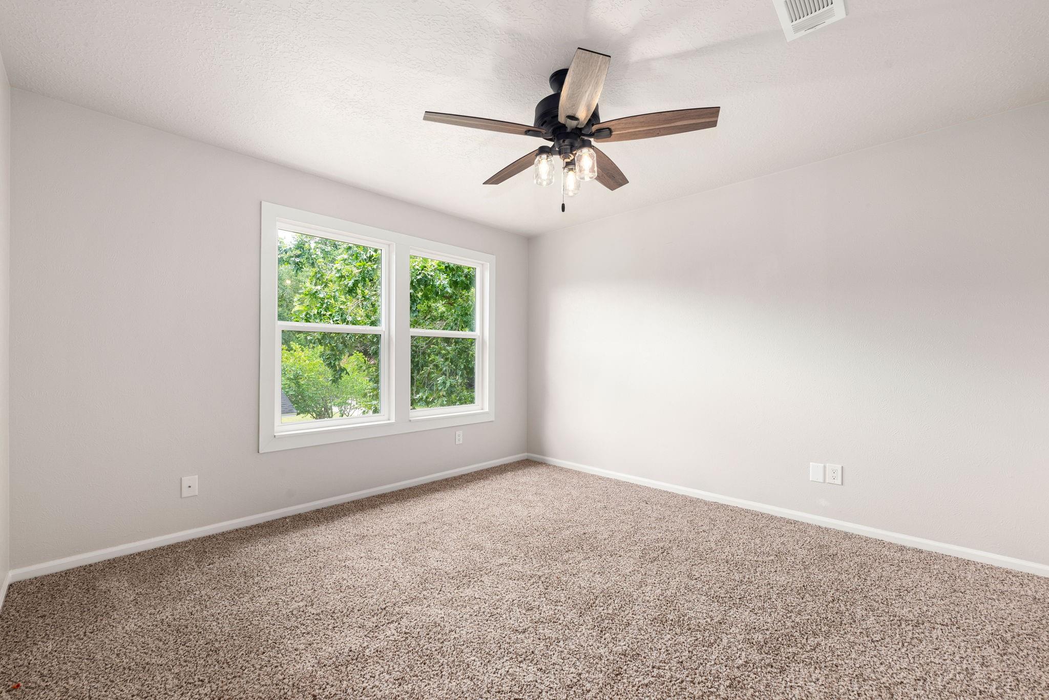 90 W High Oaks Circle