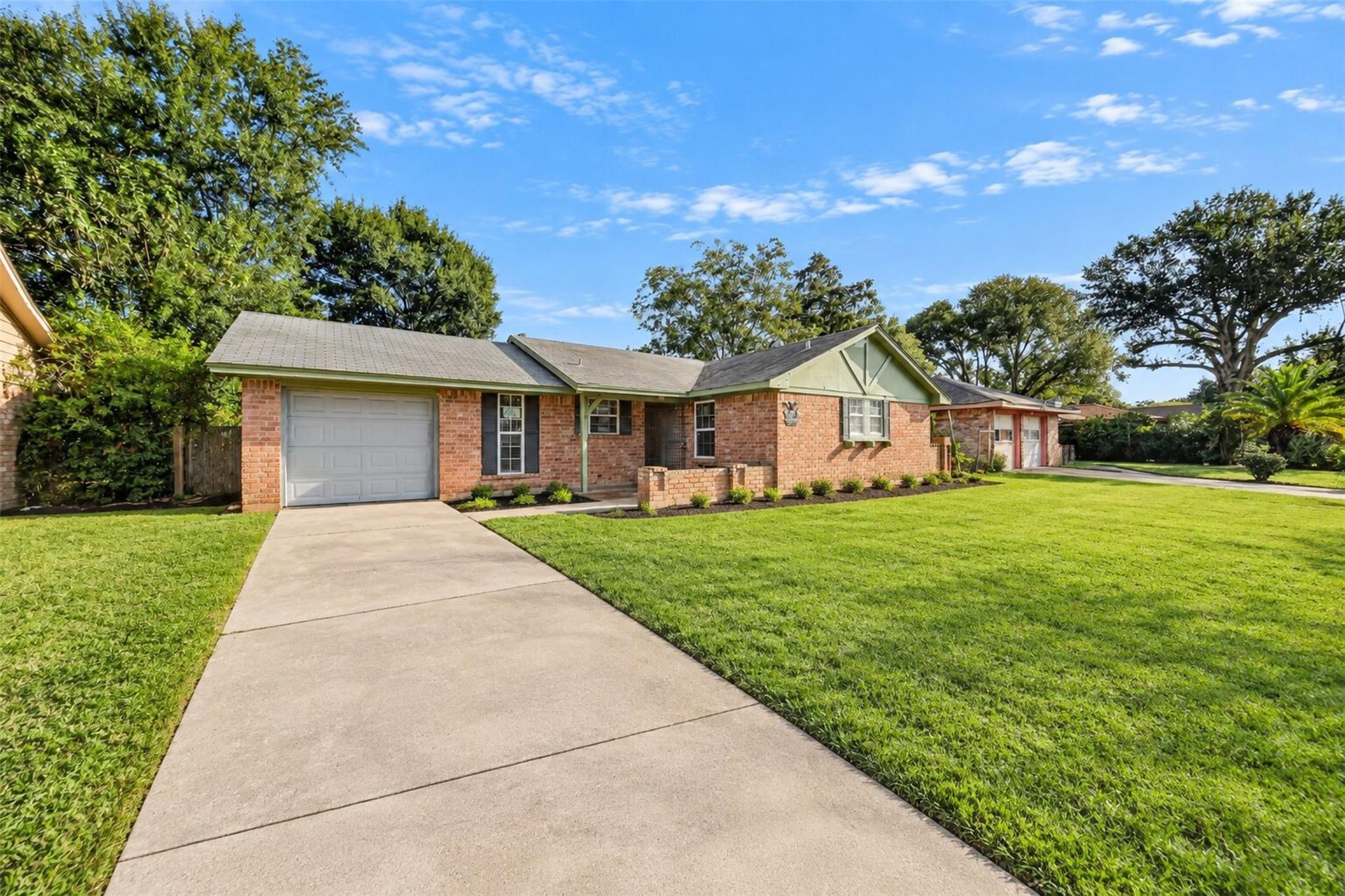 1514 Hidden Valley Drive