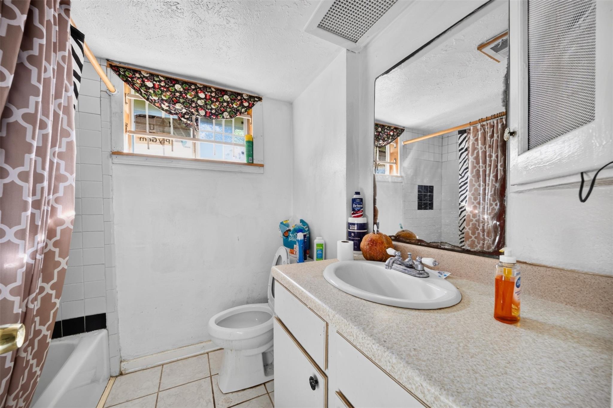1514 Hidden Valley Drive