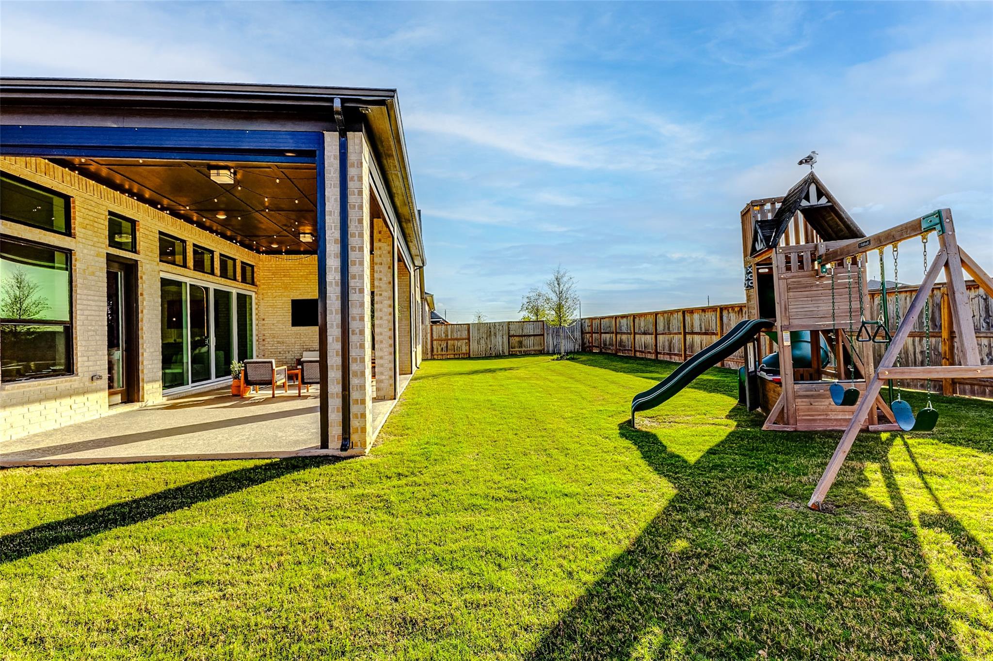 7606 Redwoods Forest Drive