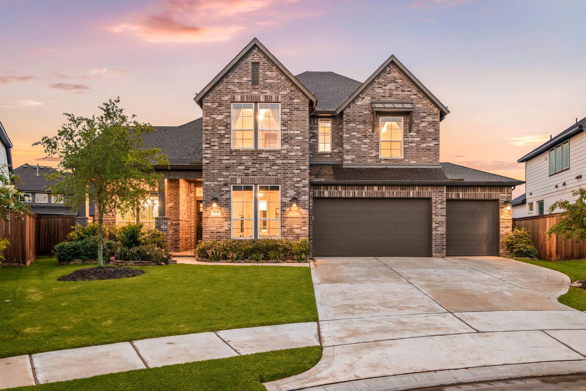 32006 Crested Knoll Court