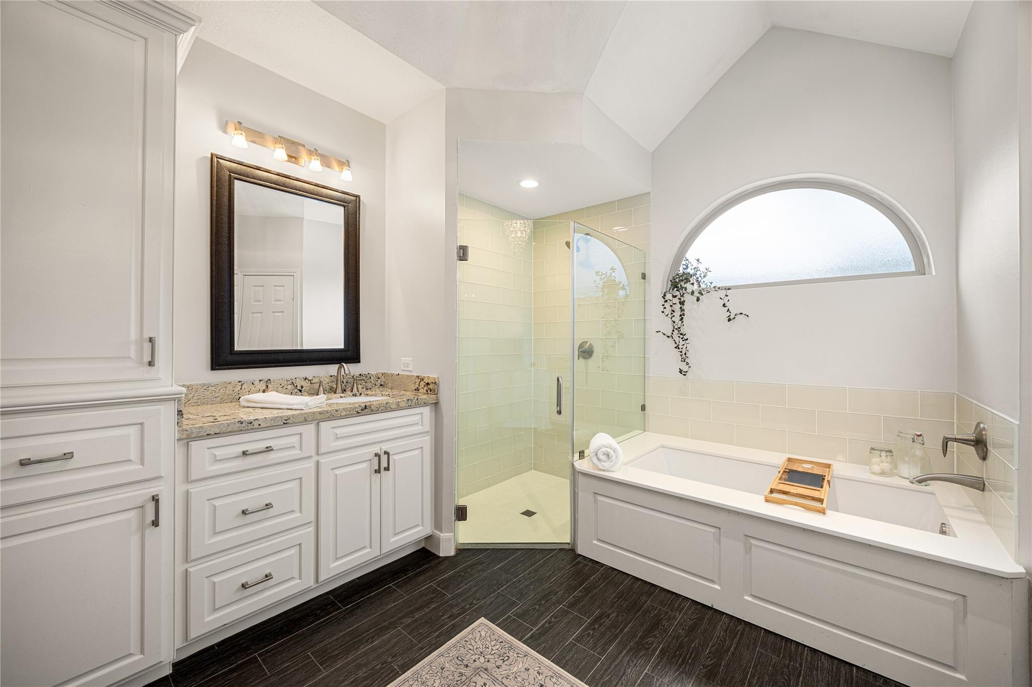 8631 Asprey Court