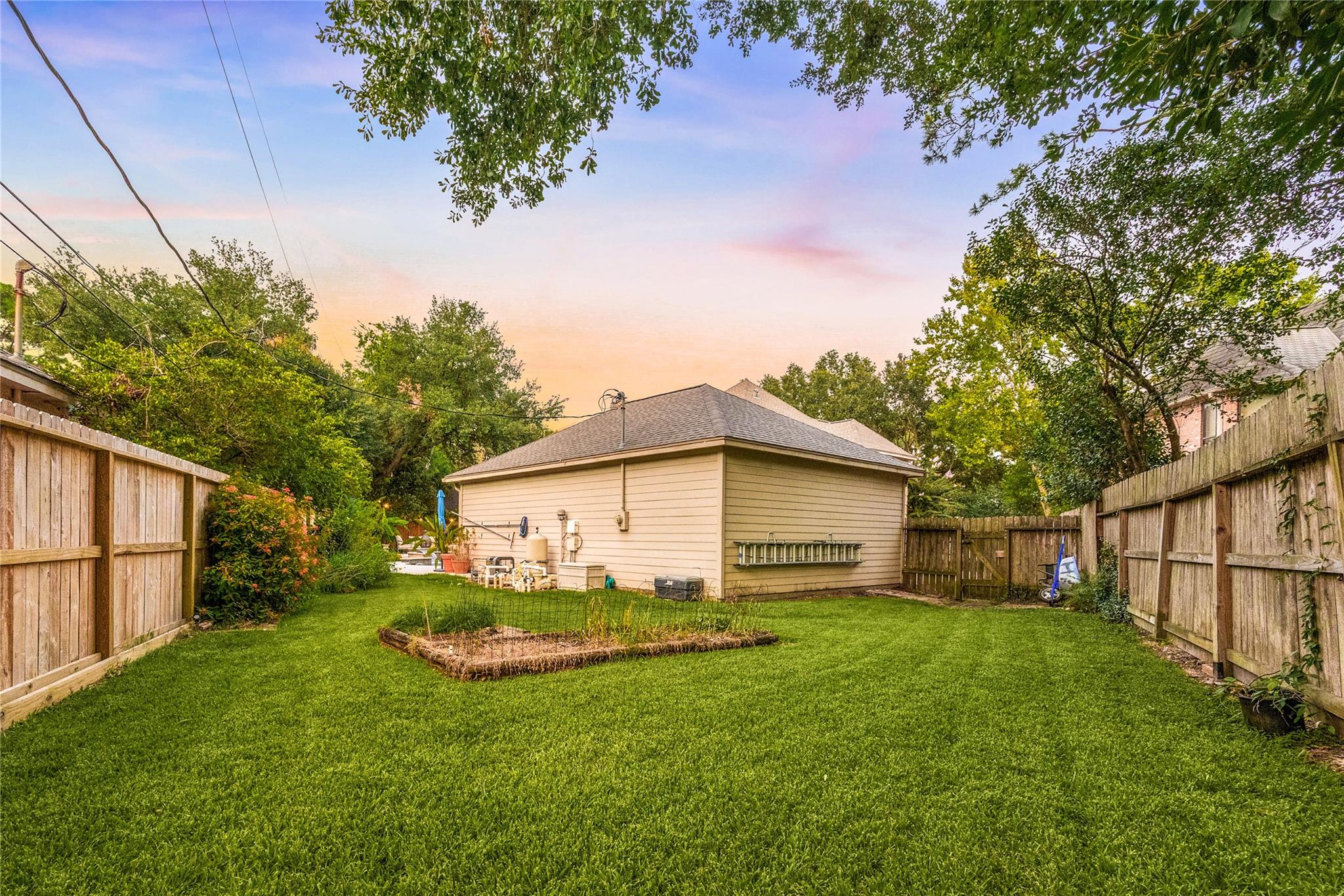 8631 Asprey Court