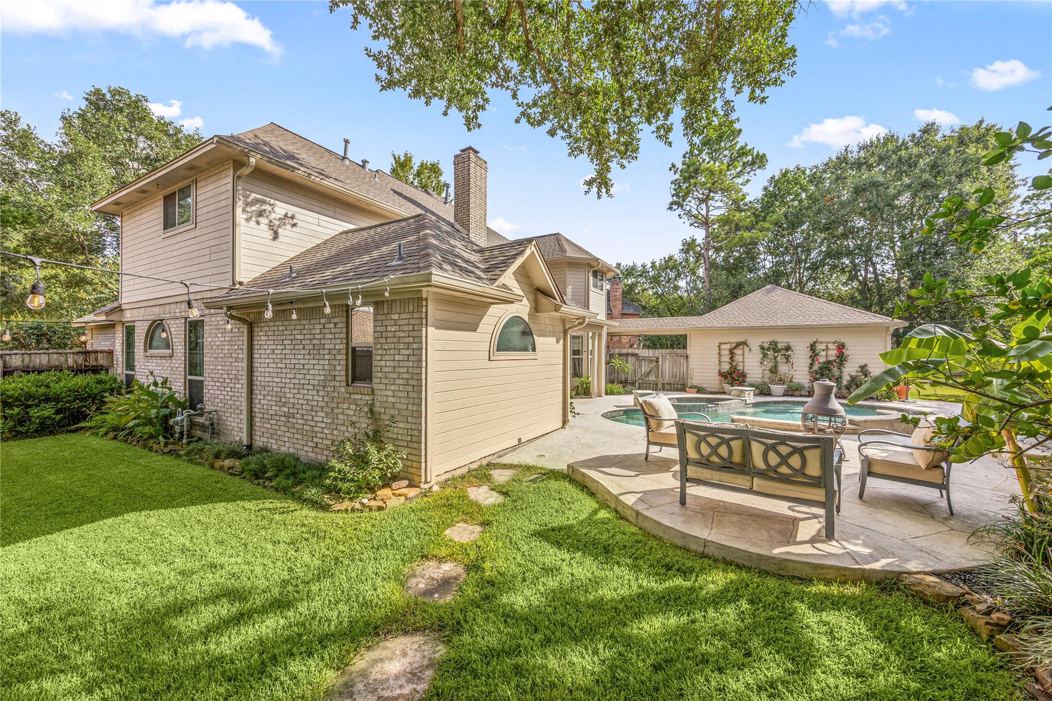 8631 Asprey Court