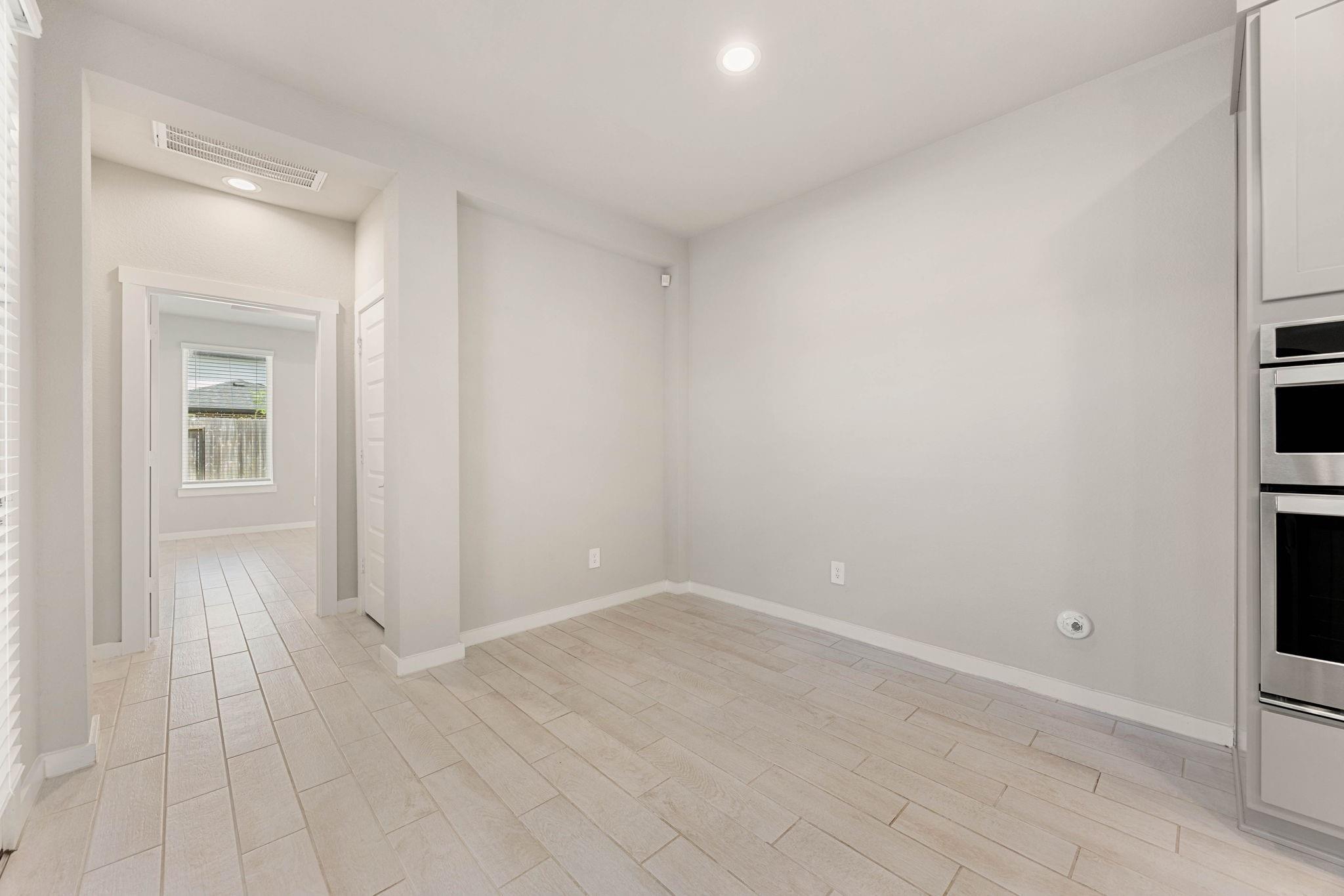 28450 Hazel Trail
