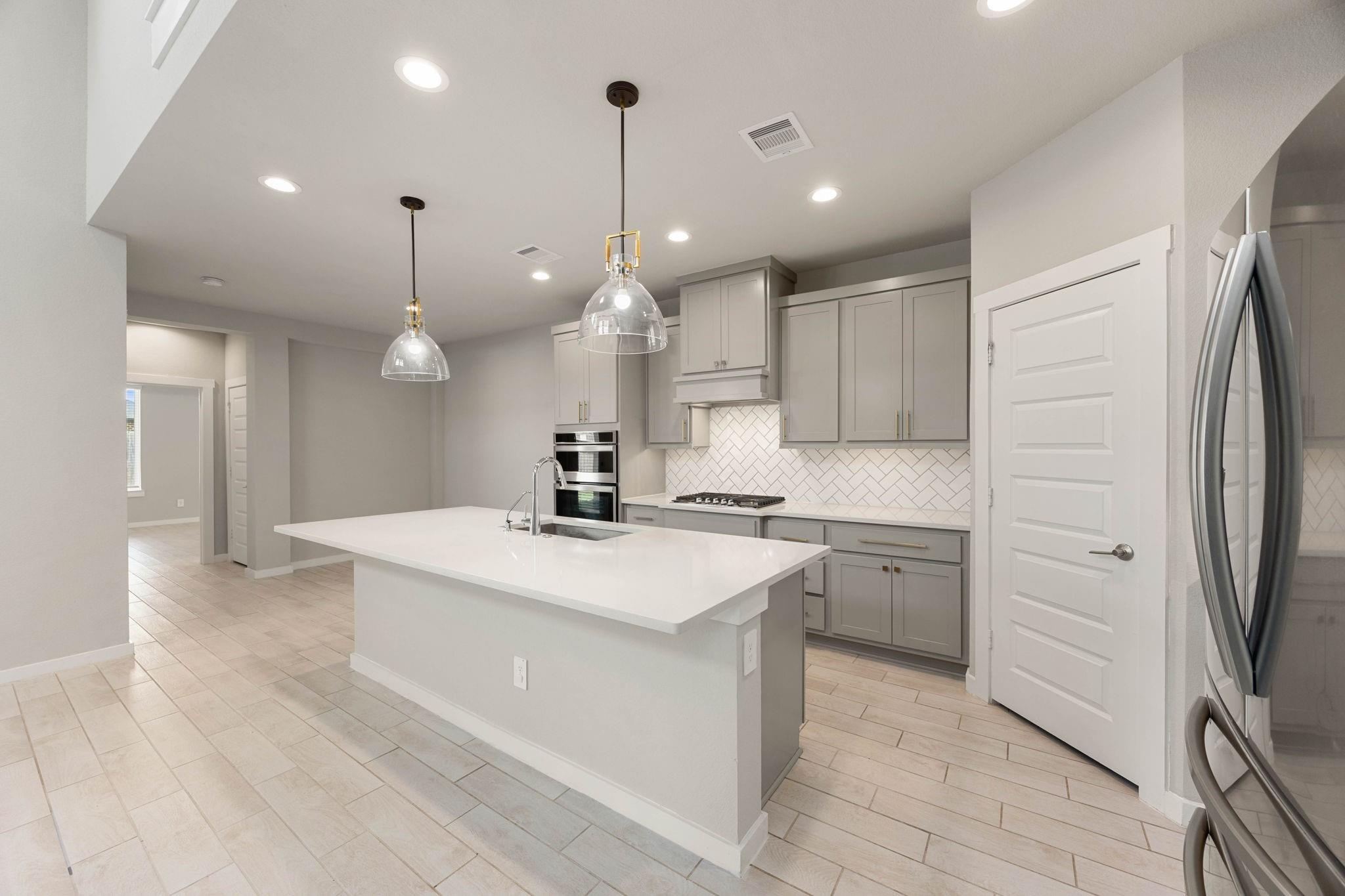 28450 Hazel Trail