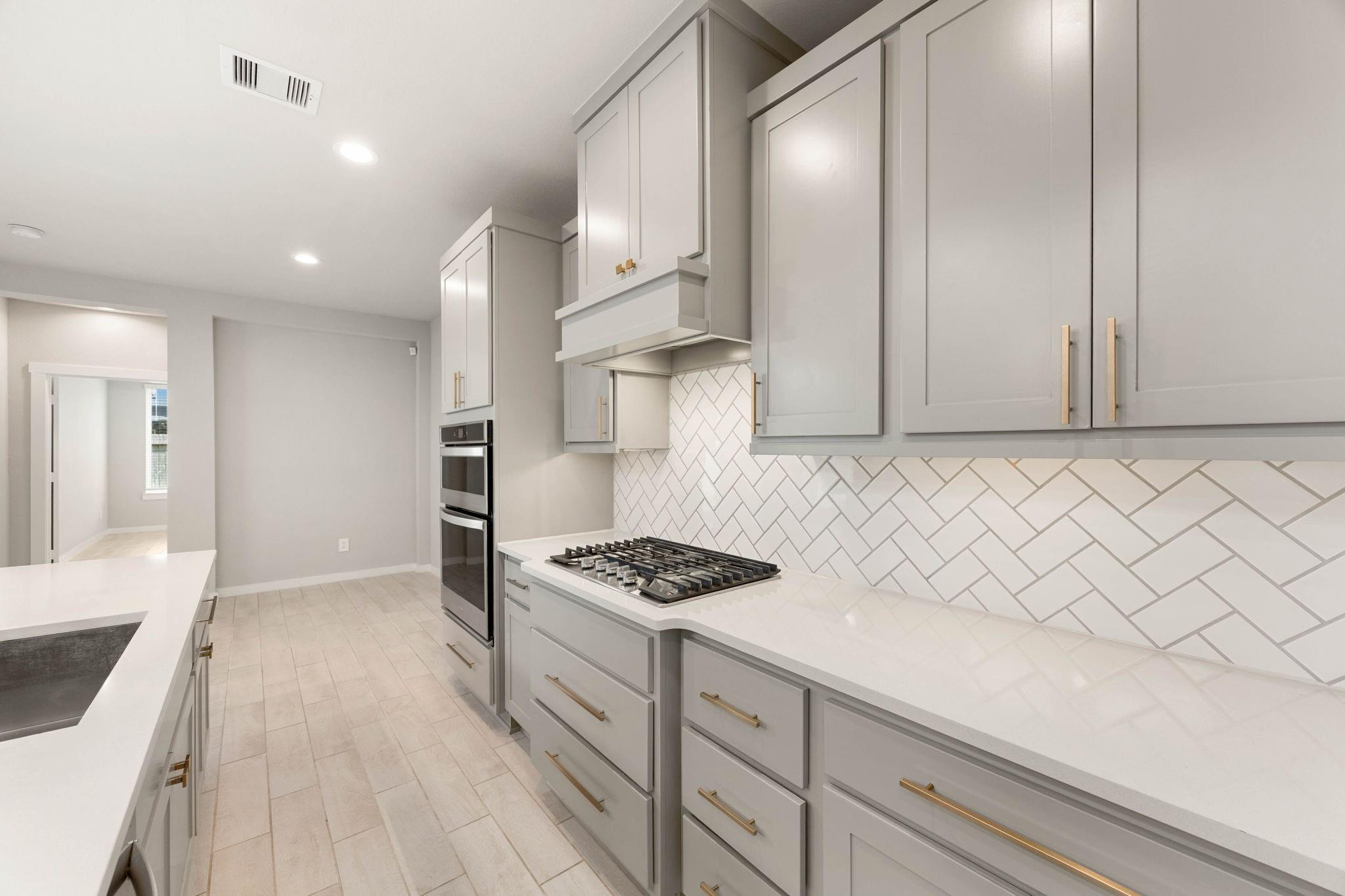 28450 Hazel Trail