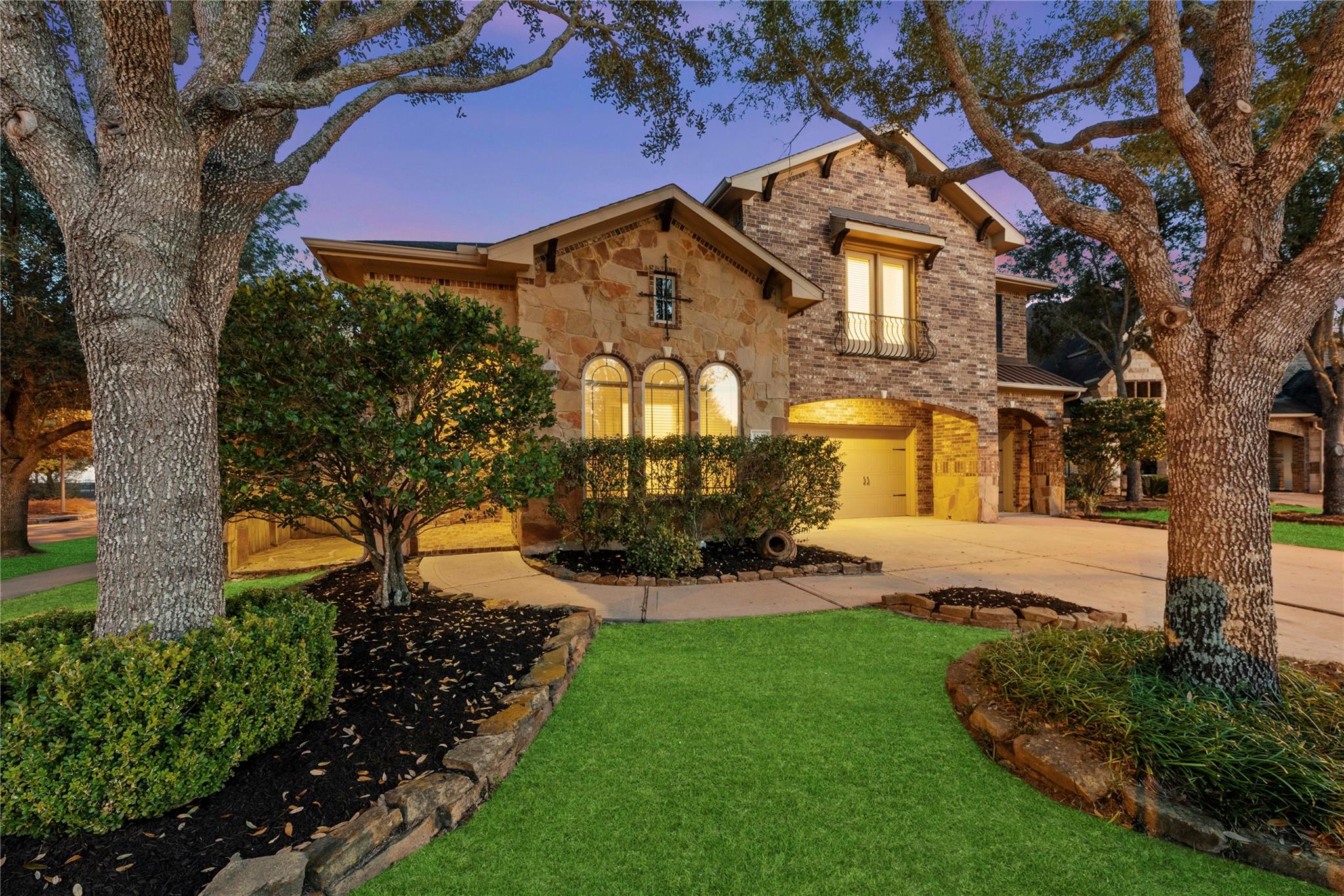 5827 Amherst Farms Lane