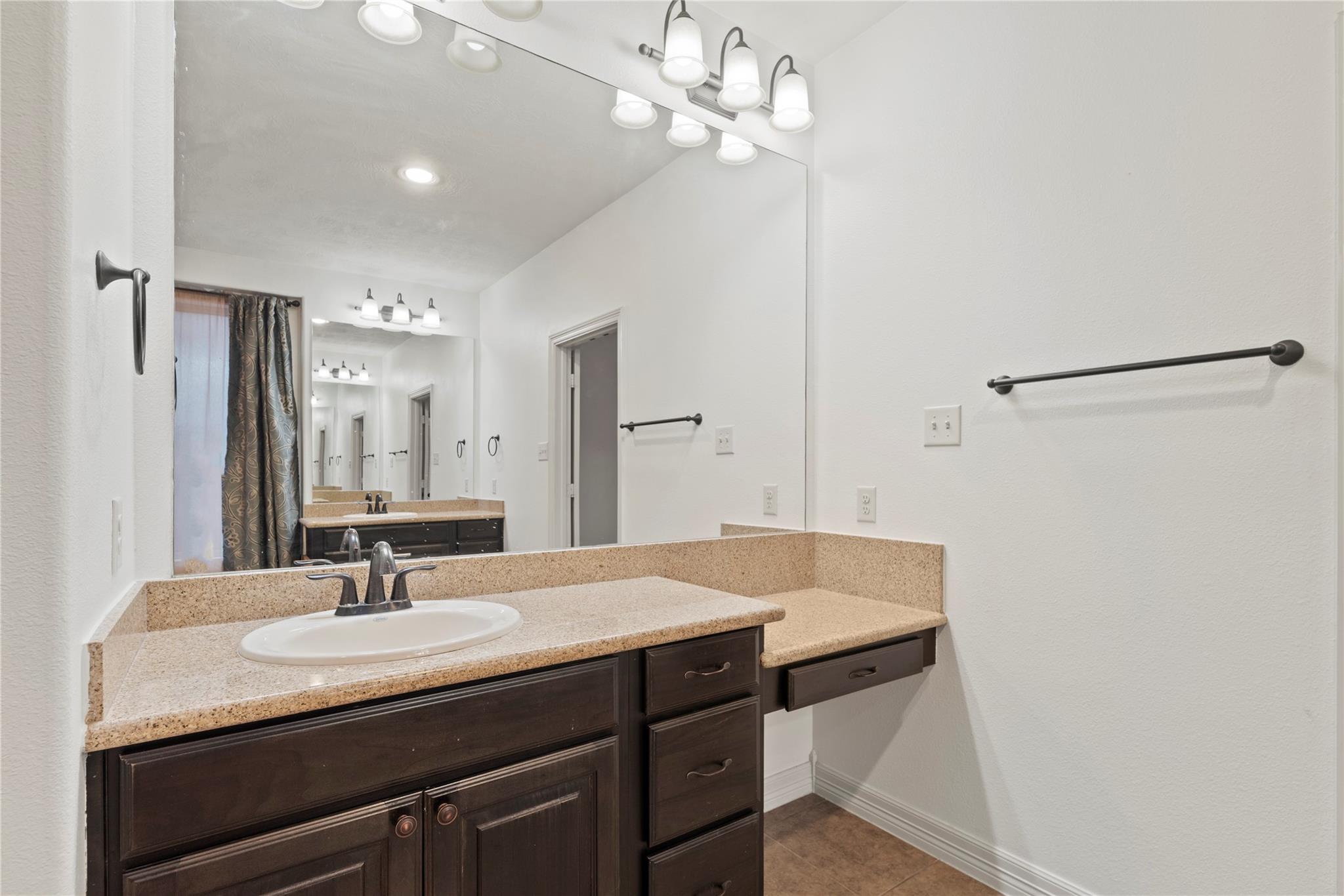 5827 Amherst Farms Lane