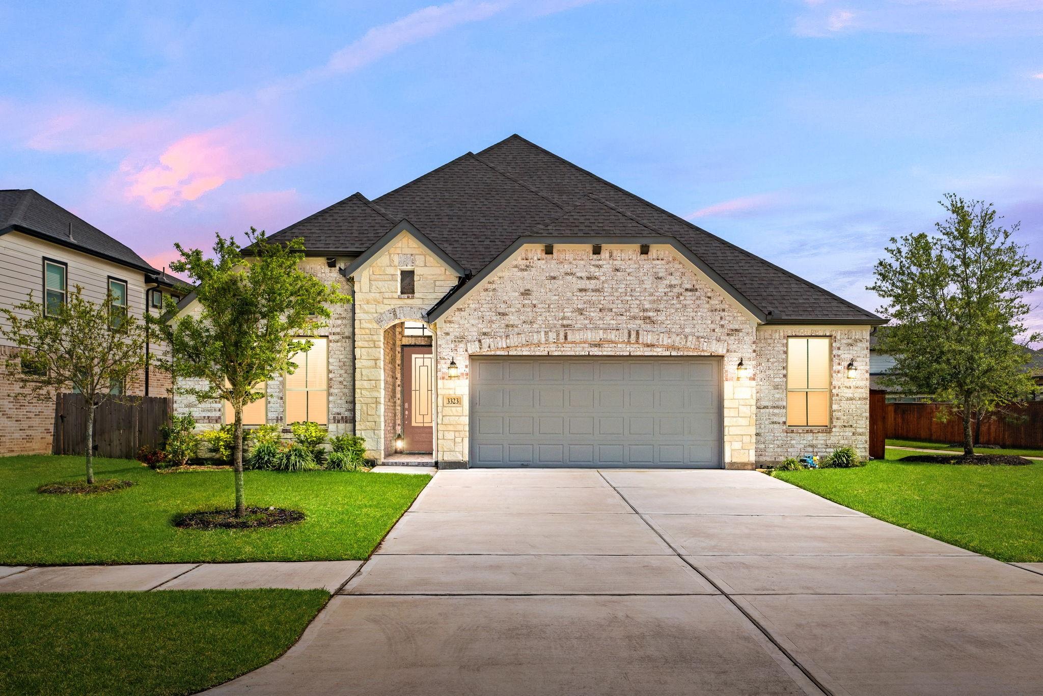 3323 Majestic Pine Lane