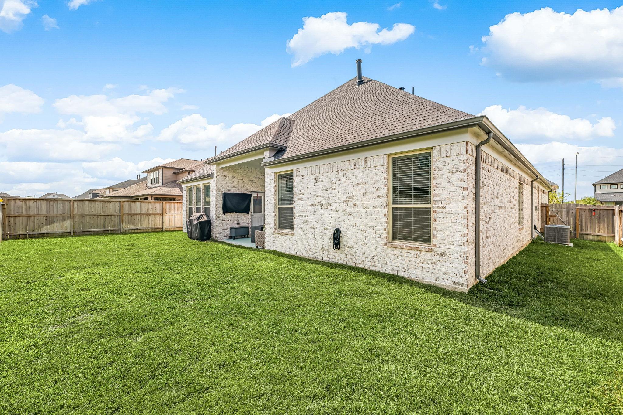3323 Majestic Pine Lane