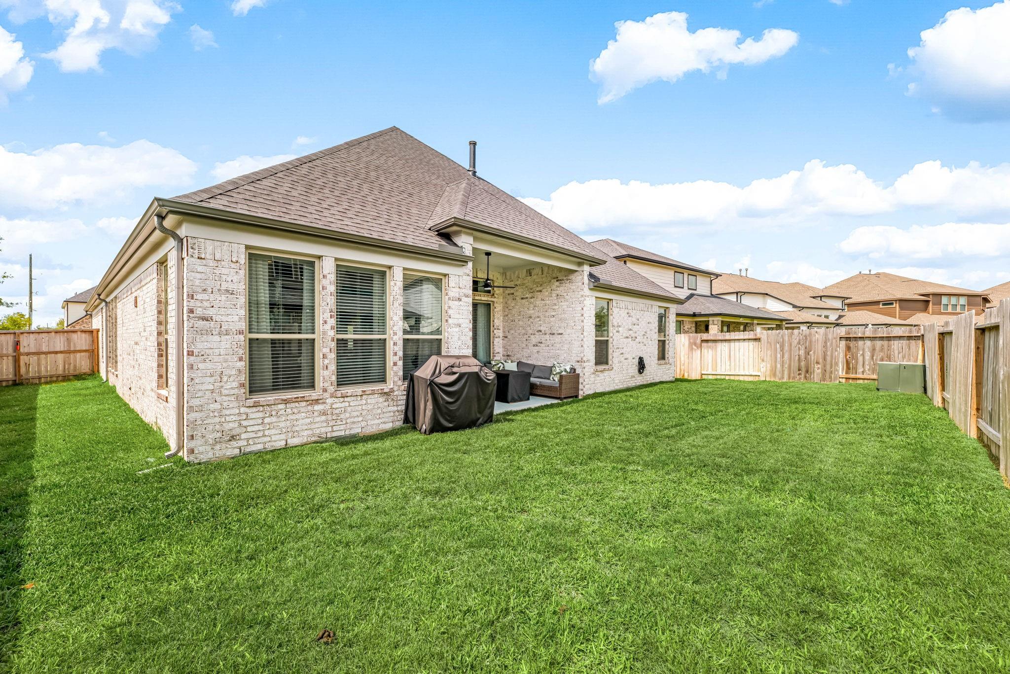 3323 Majestic Pine Lane