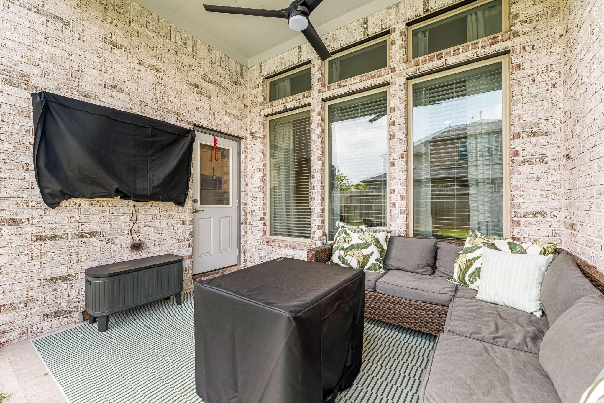 3323 Majestic Pine Lane