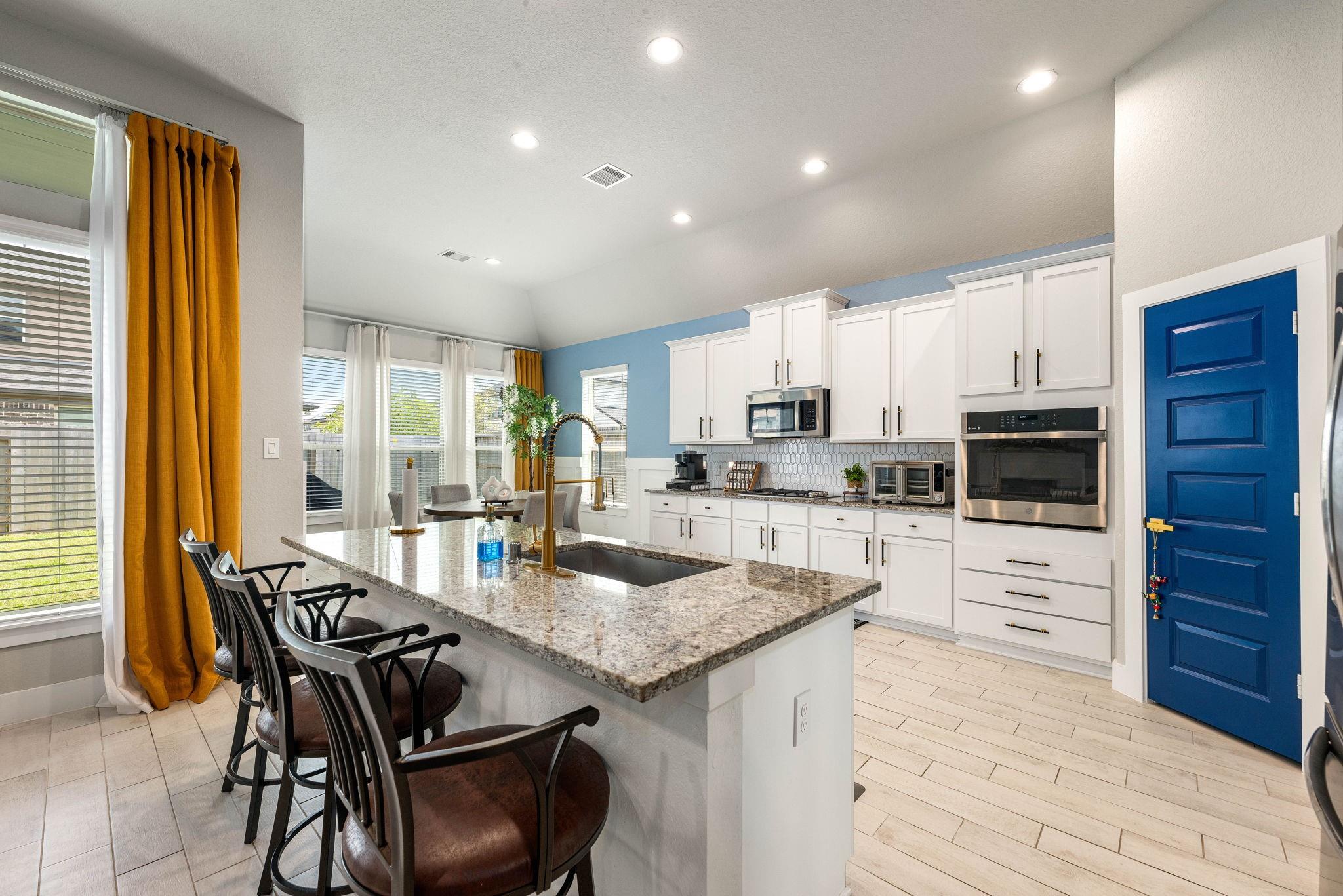 3323 Majestic Pine Lane
