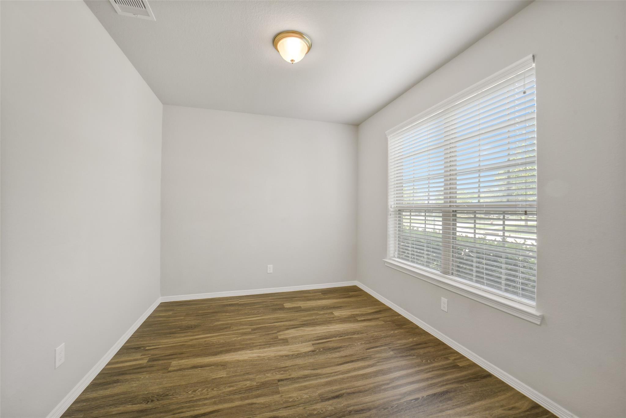8506 Lagosta Lane
