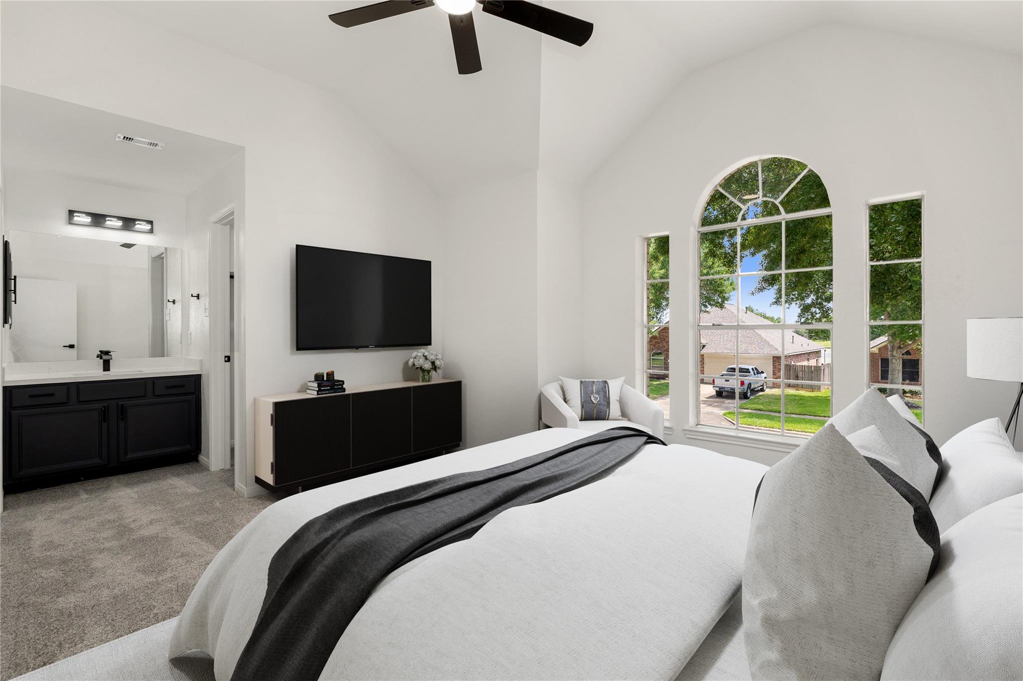 22743 W Waterlake Drive