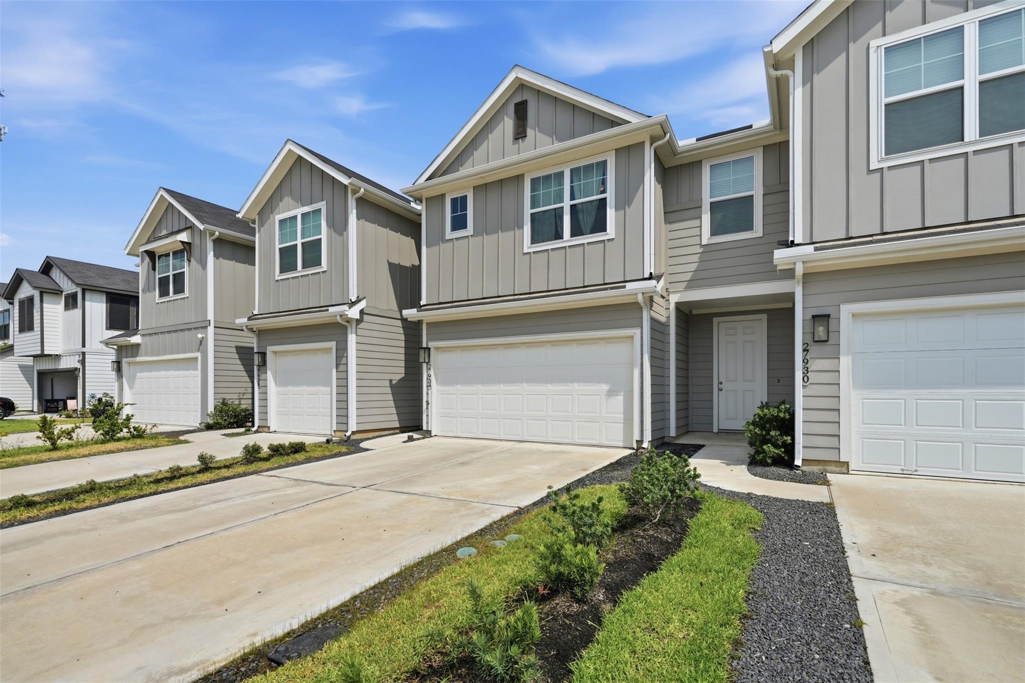 27934 Western Creek Court