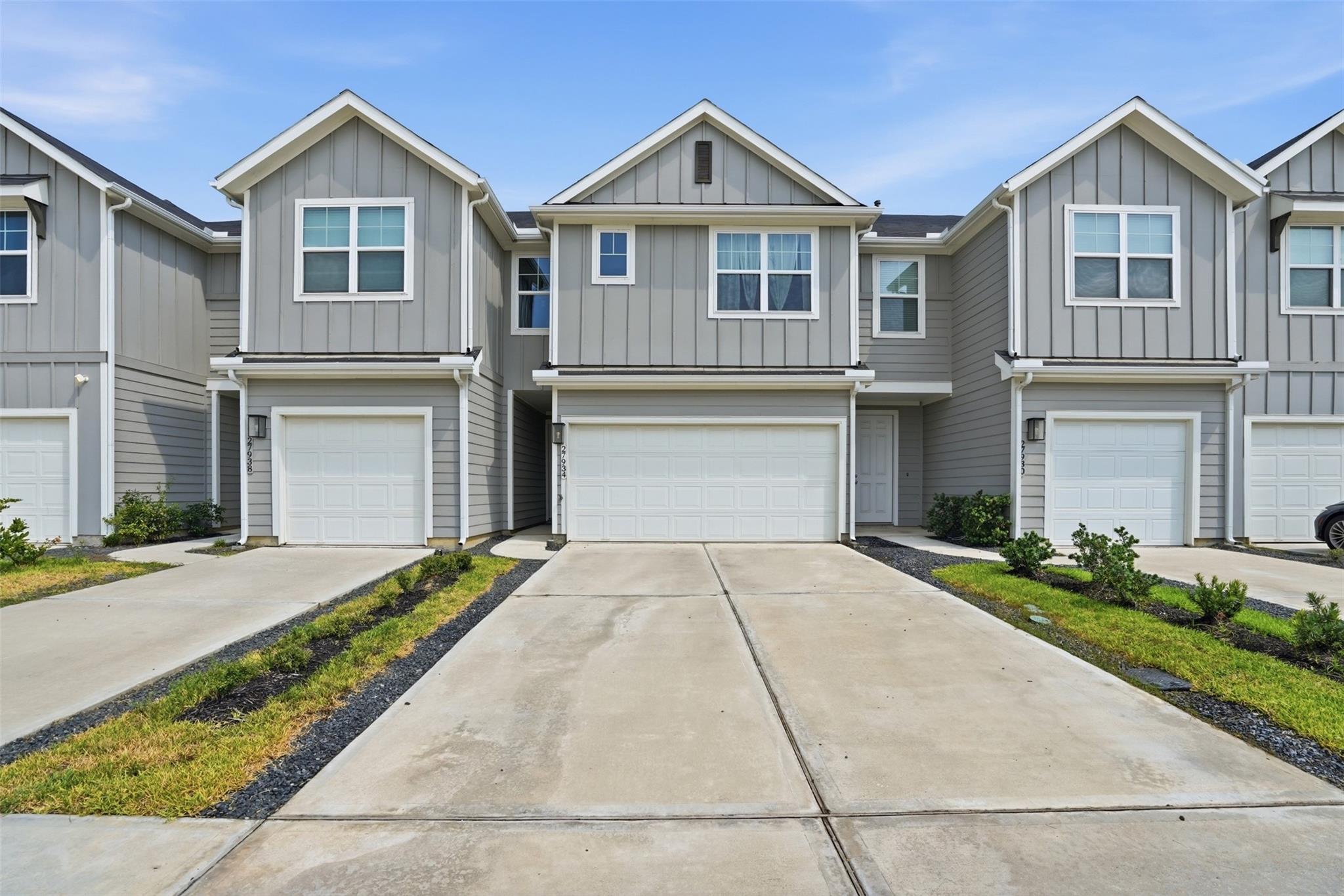 27934 Western Creek Court