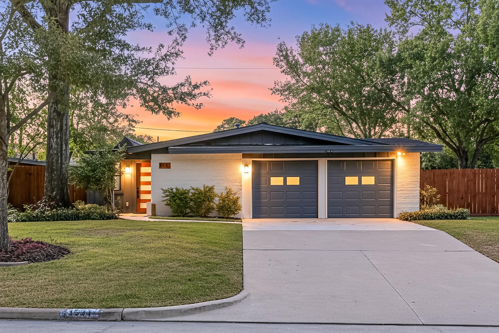 1931 Chaparral Drive