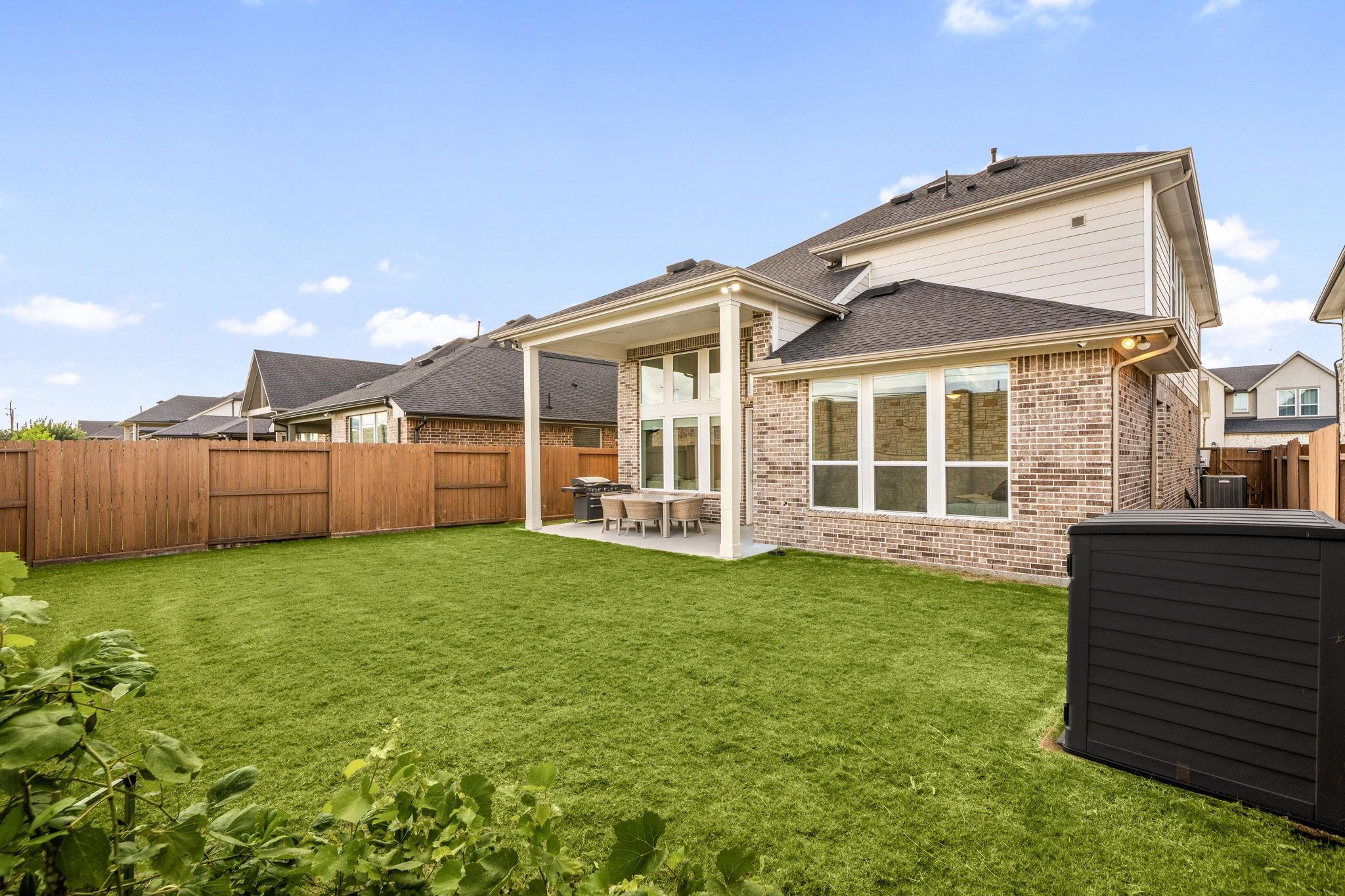 25827 Rippey Glen Drive