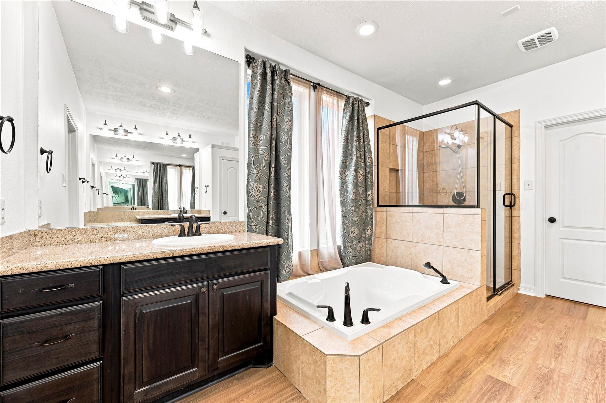 5827 Amherst Farms Lane