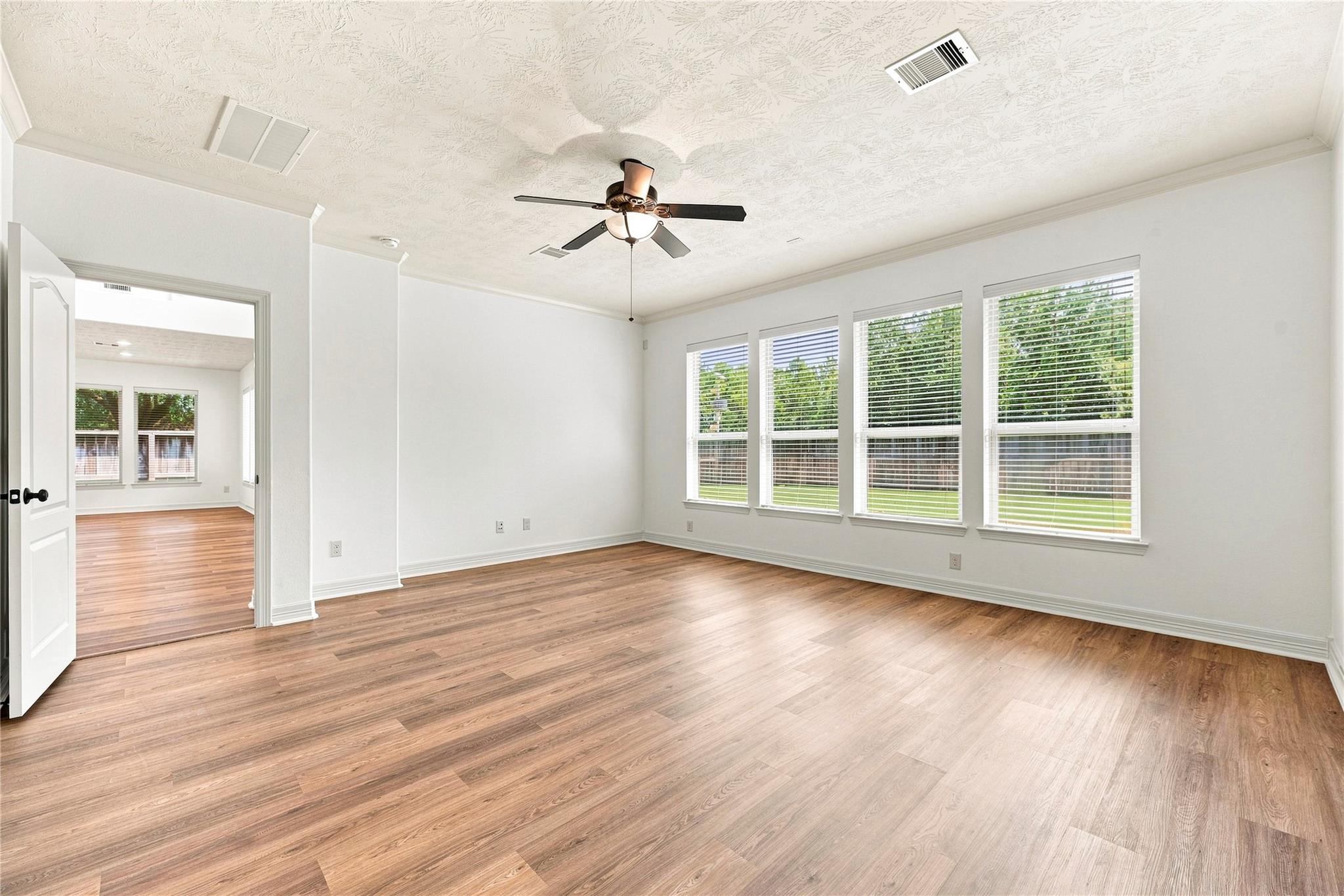 5827 Amherst Farms Lane