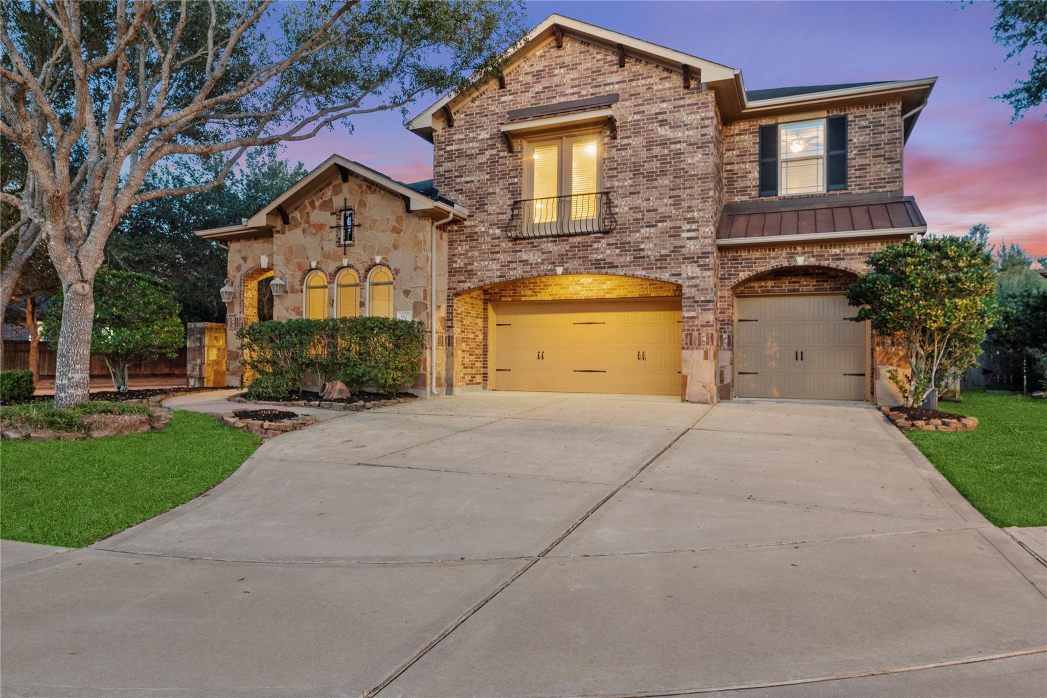 5827 Amherst Farms Lane